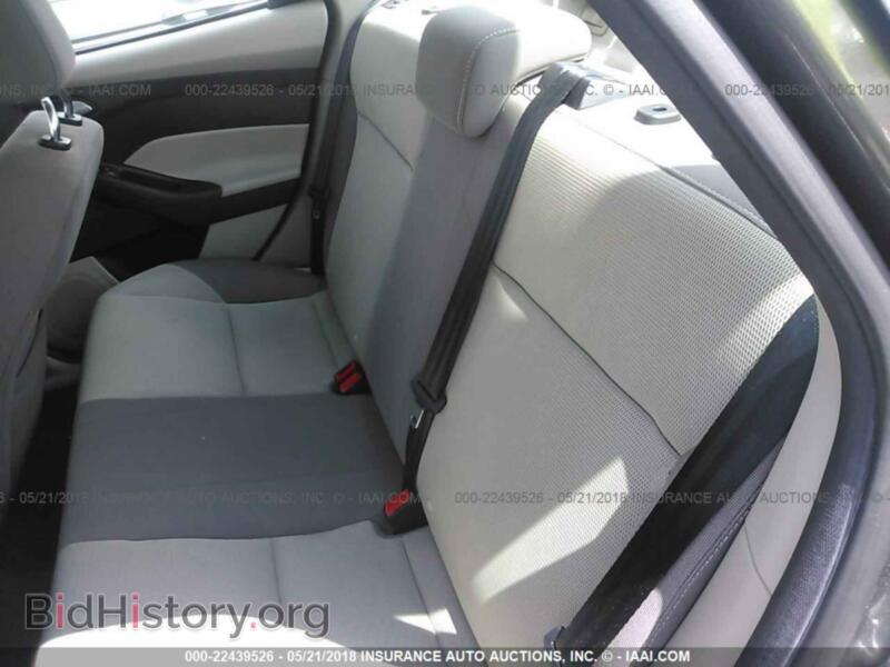 2012 Ford FOCUS (VIN 1FAHP3F23CL352622) — фото 8 из 10