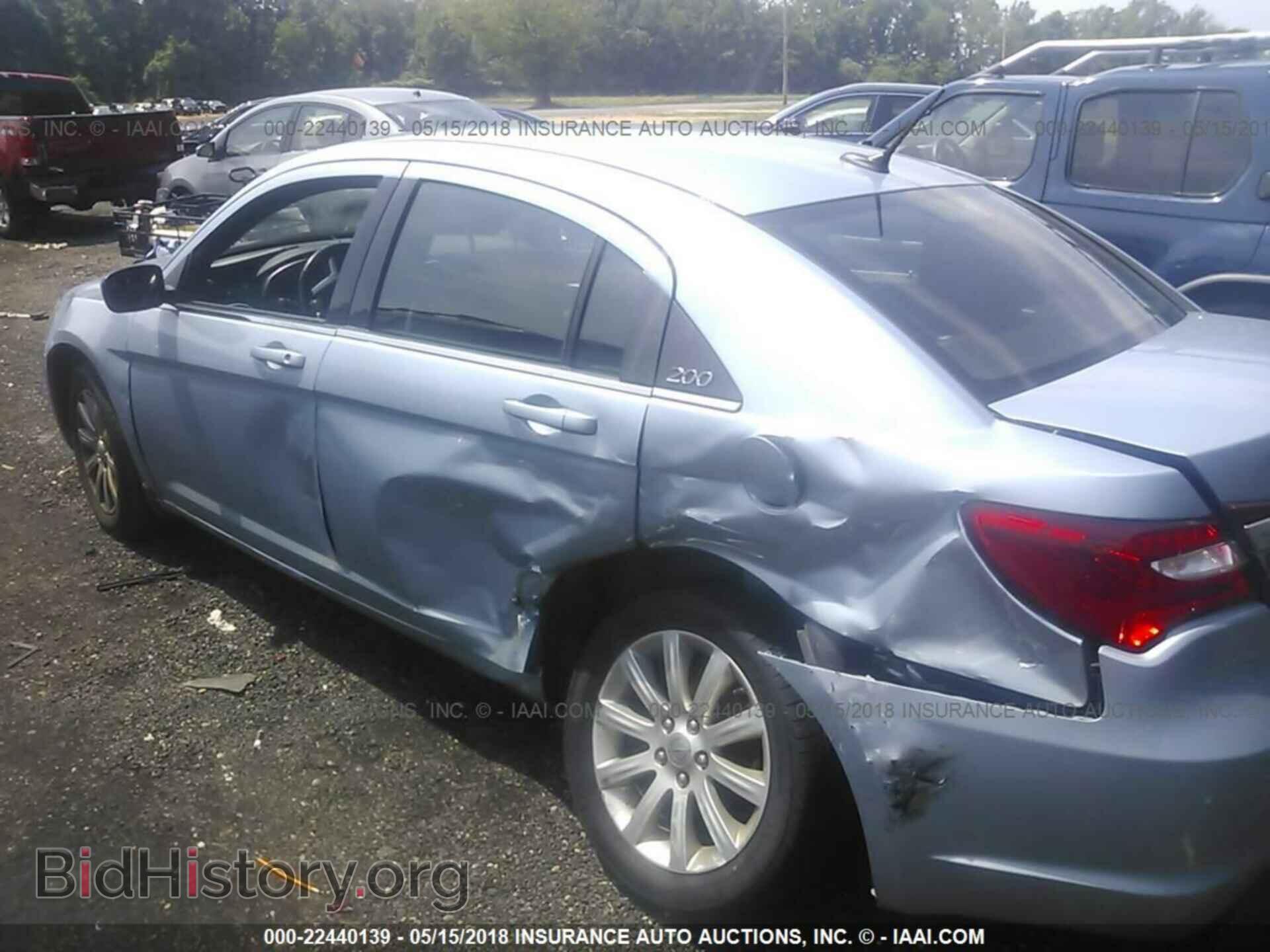 2013 Chrysler 200 - VIN: 1C3CCBBBXDN602514 - Фото 6