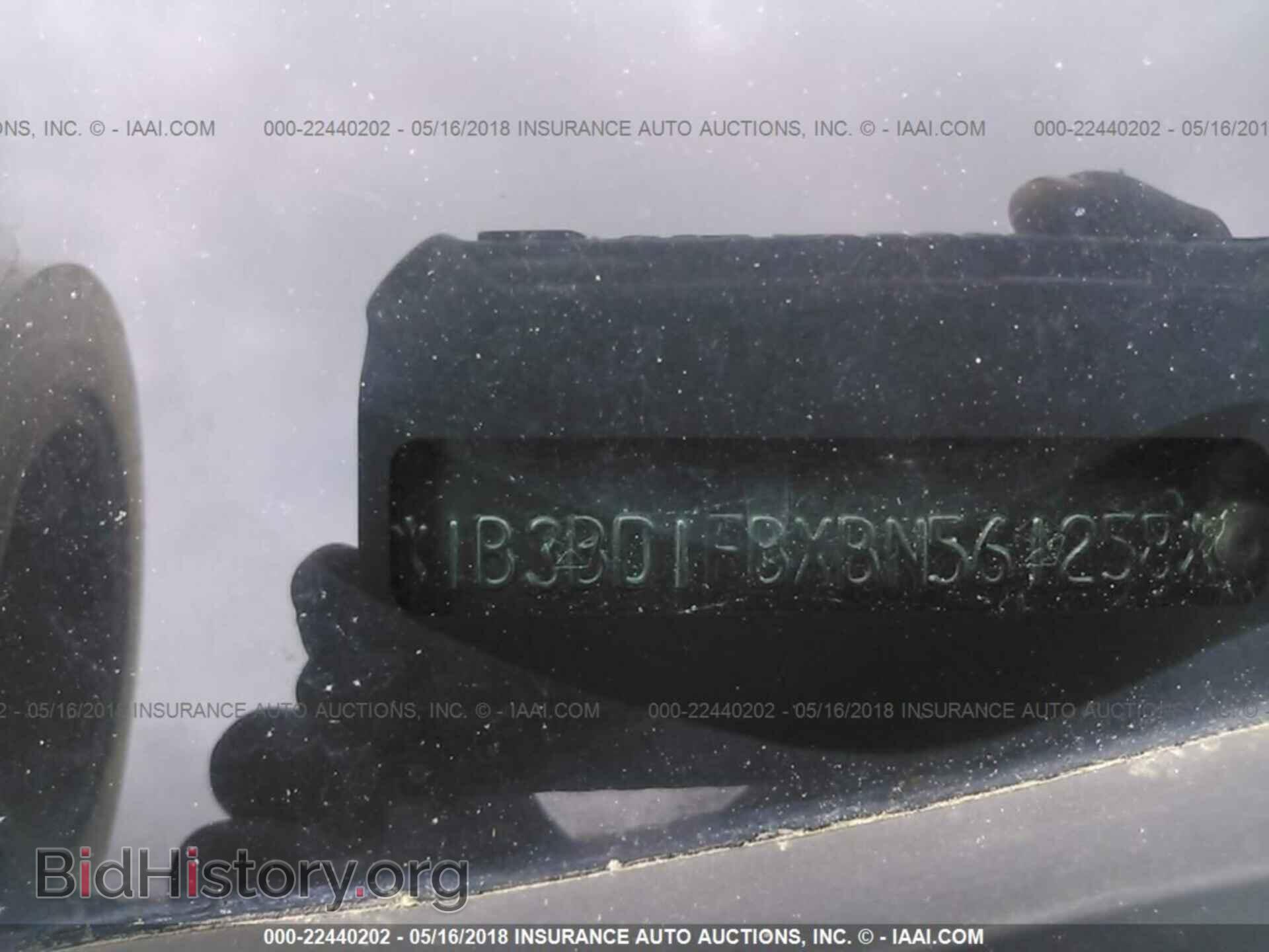 2011 Dodge Avenger - VIN: 1B3BD1FBXBN561258 - Photo 9