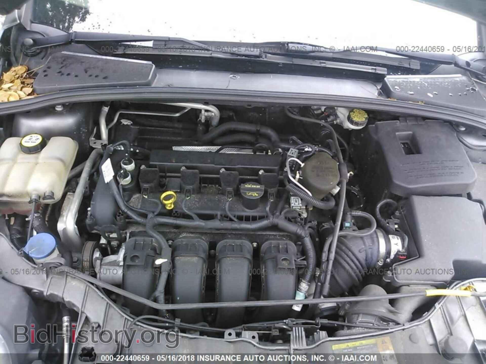 2012 Ford Focus - VIN: 1FAHP3M20CL200512 - Photo 10
