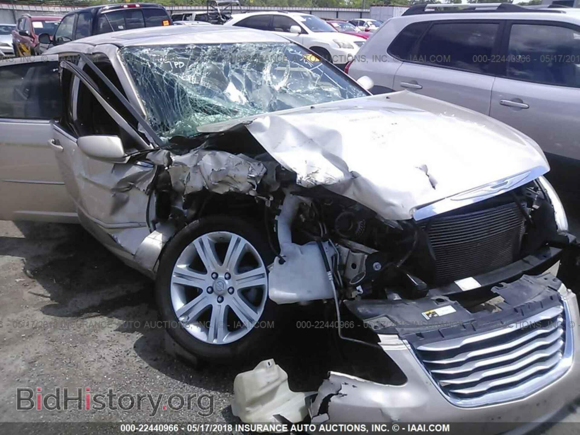 2014 Chrysler 200 - VIN: 1C3CCBBB4EN214230 - Photo 6
