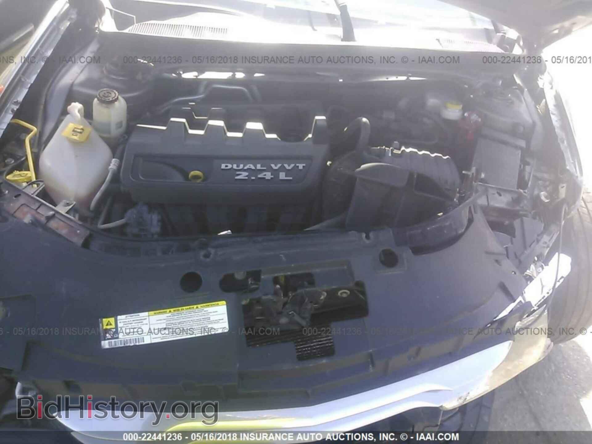2013 Chrysler 200 - VIN: 1C3CCBBB5DN577215 - Photo 10
