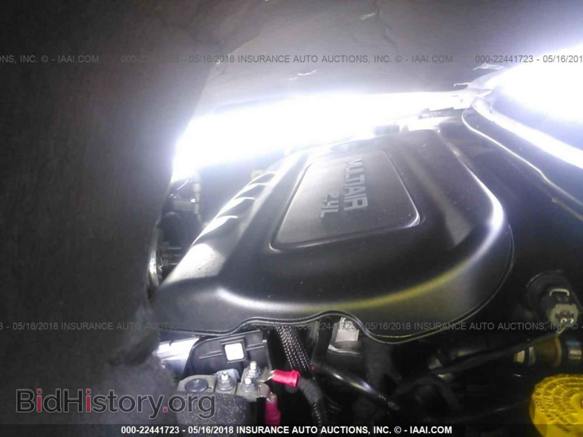 2016 Chrysler 200 - VIN: 1C3CCCAB0GN120551 - Photo 10