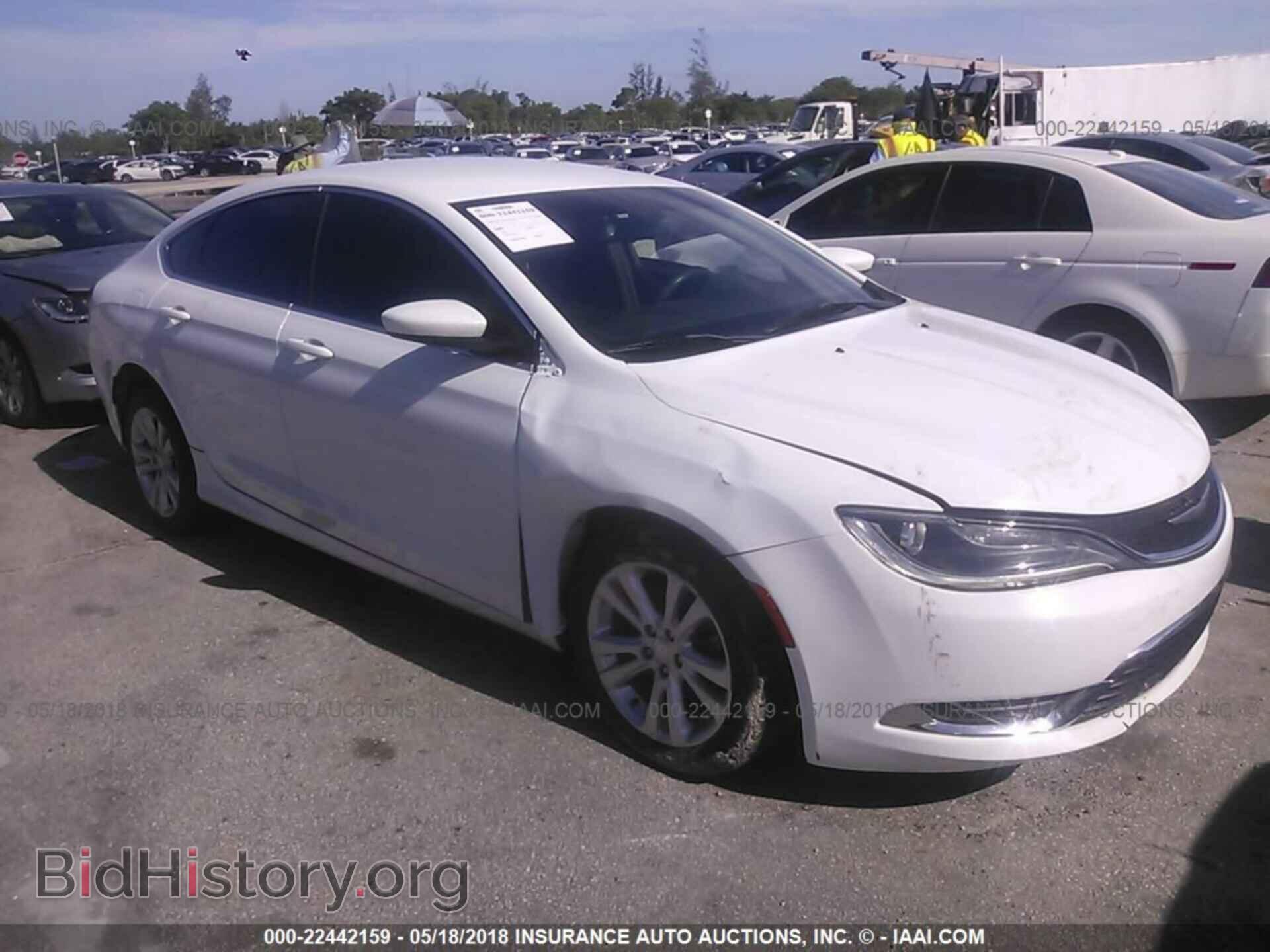 Photo 1C3CCCAB4FN584442 - Chrysler 200 2015