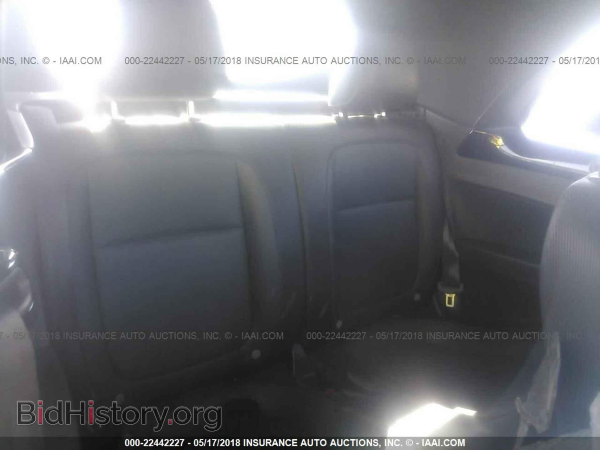 2013 Volkswagen Beetle - VIN: 3VW767AT3DM813704 - Фото 8