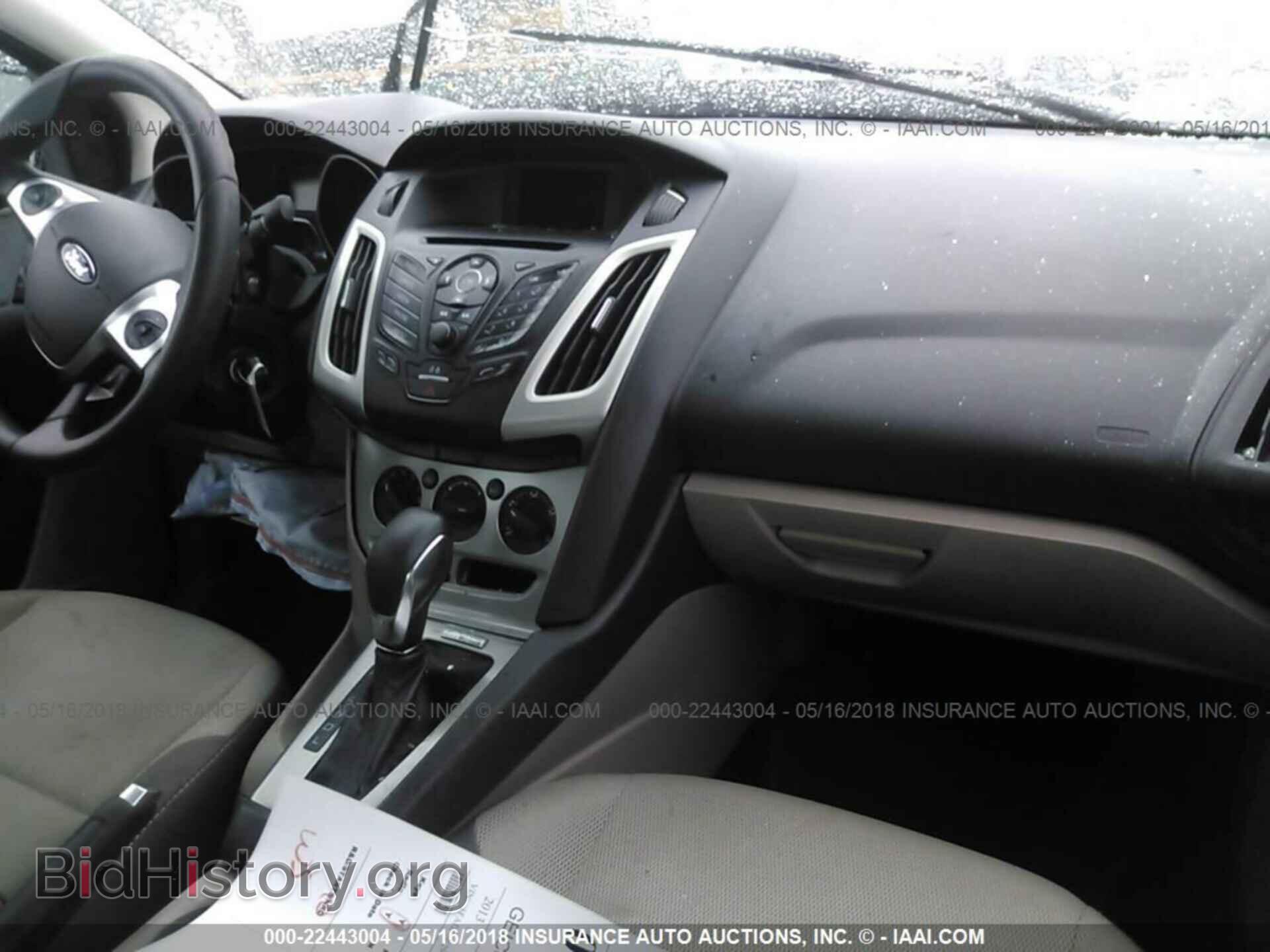 2013 Ford Focus - VIN: 1FADP3F29DL305322 - Photo 5