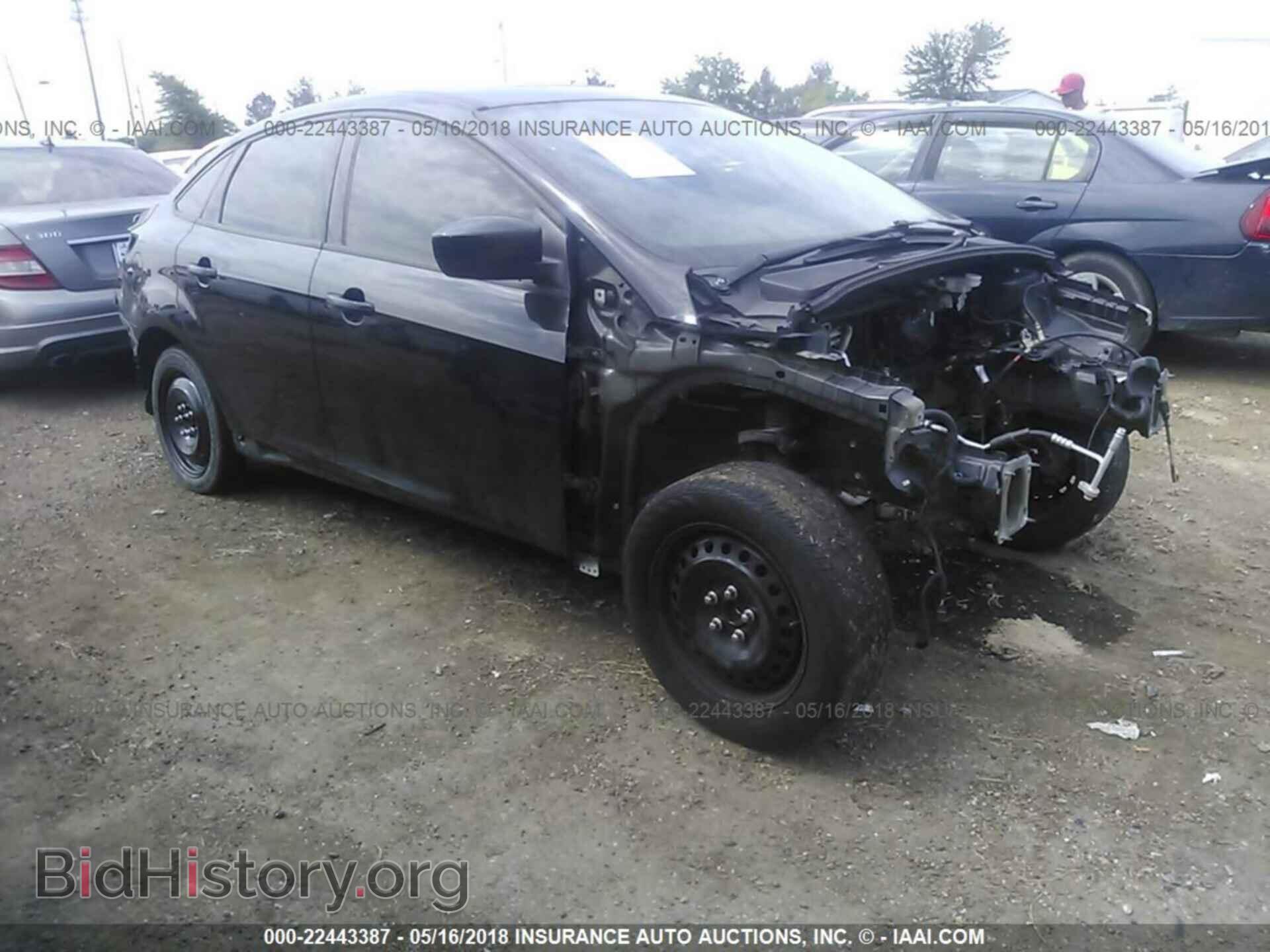 Photo 1FAHP3F24CL390182 - Ford Focus 2012