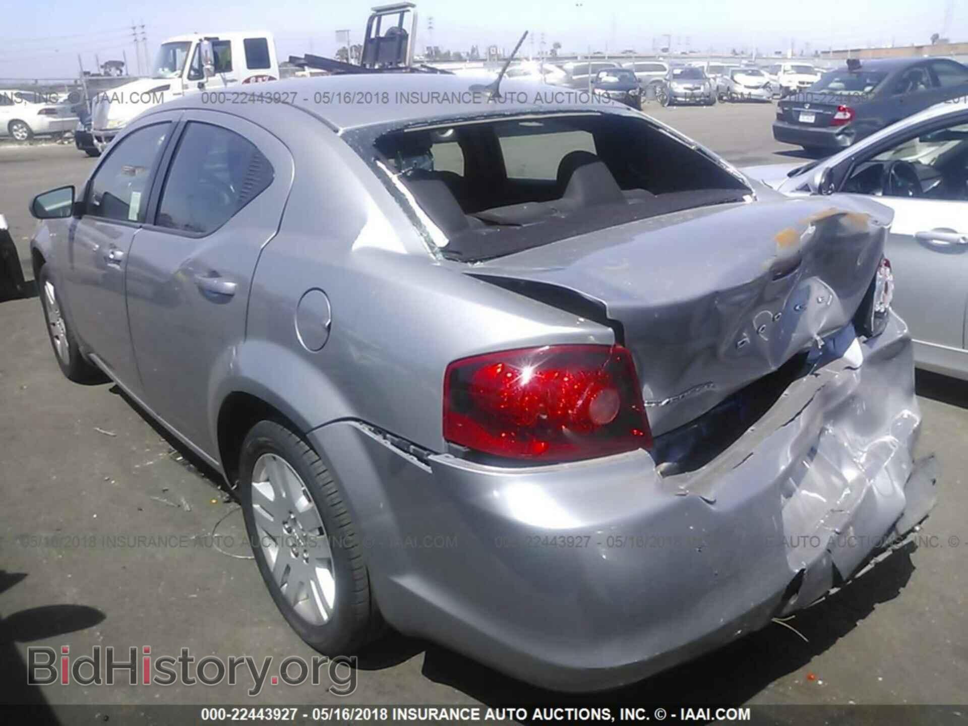 2014 Dodge Avenger - VIN: 1C3CDZAB2EN196558 - Photo 3