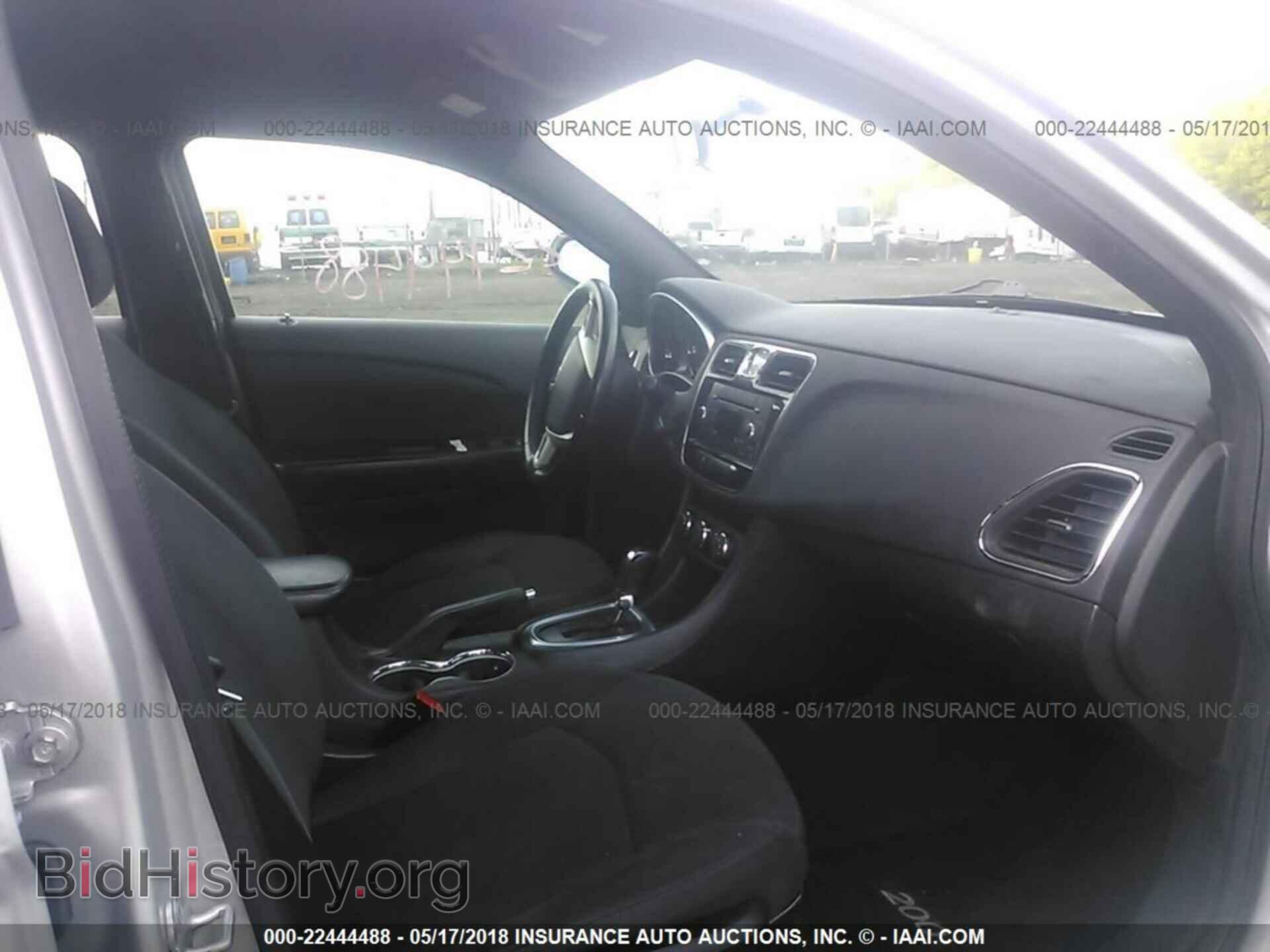 2012 CHRYSLER 200 - VIN: 1C3CCBBBXCN140406 - Фото 5