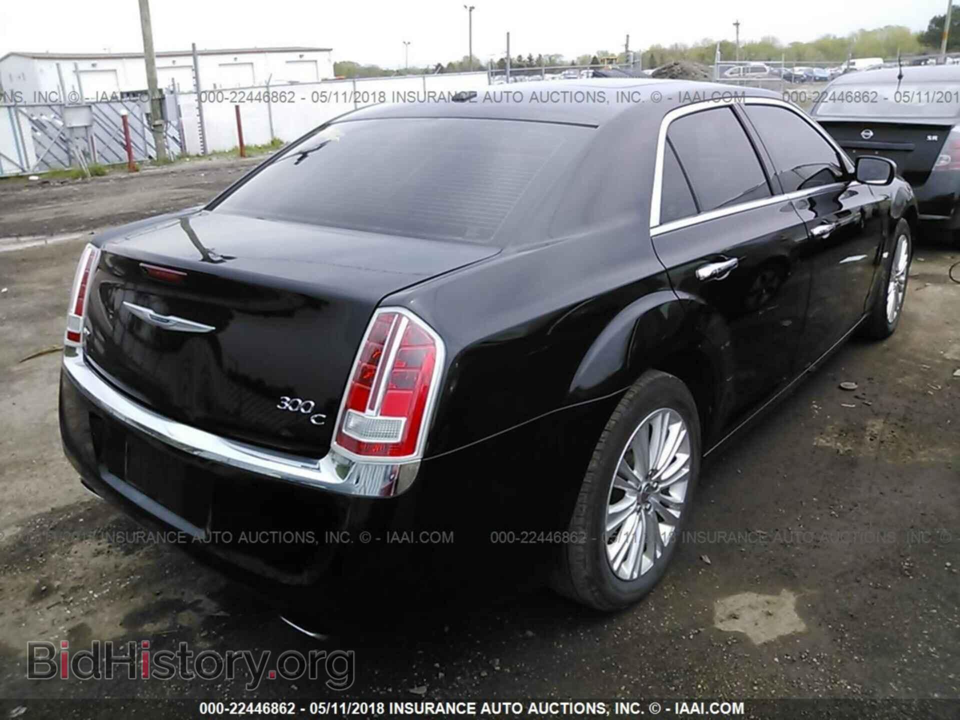 2014 Chrysler 300c - VIN: 2C3CCAKG4EH183074 - Фото 4