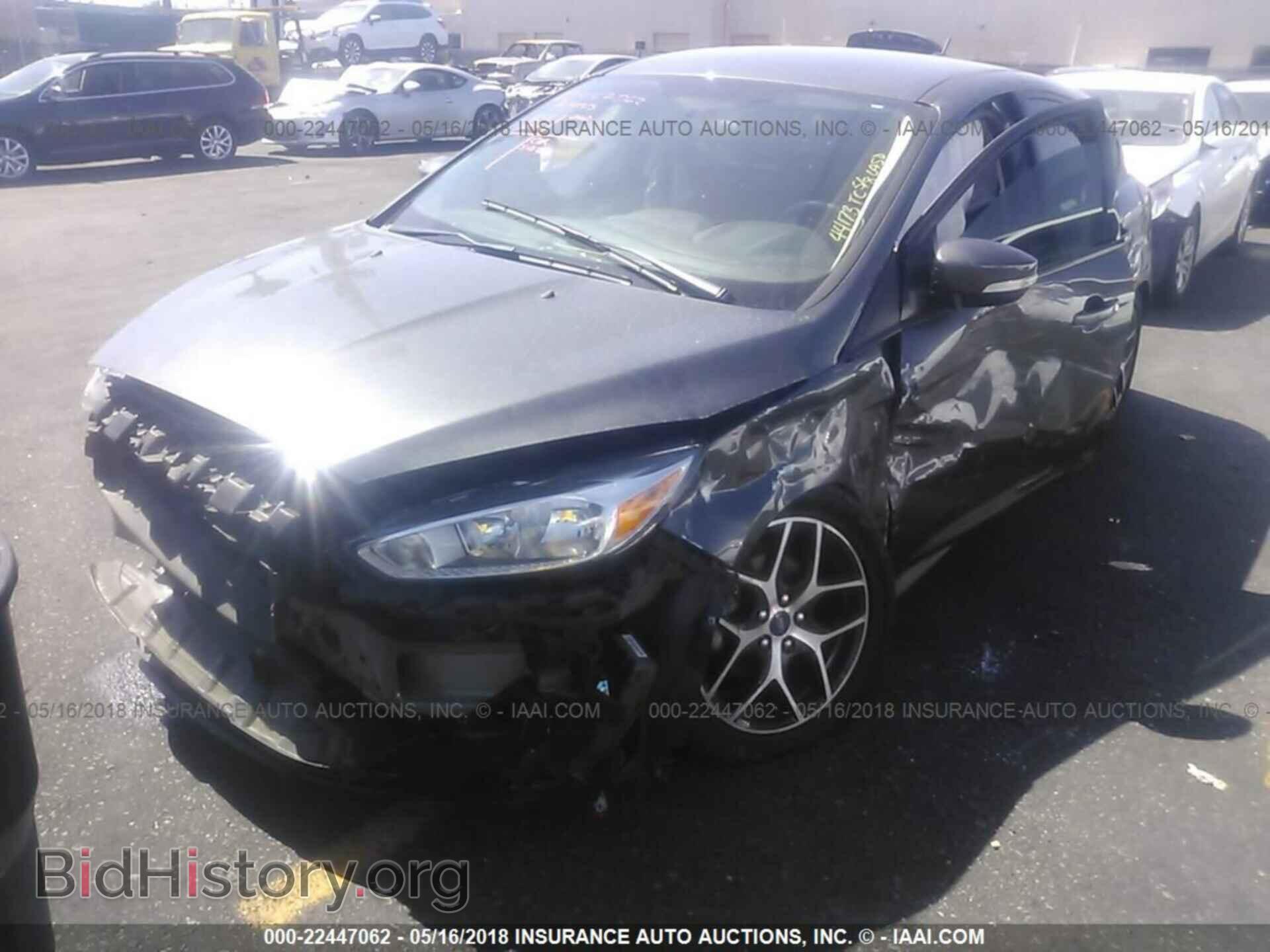 2016 Ford Focus - VIN: 1FADP3K26GL362216 - Photo 2