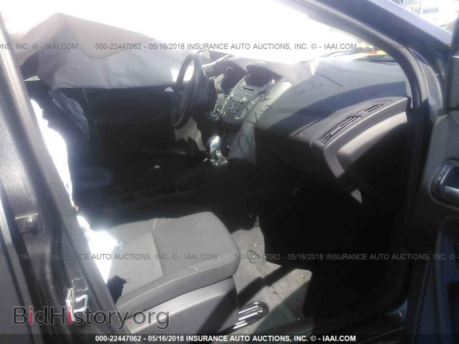 2016 Ford Focus - VIN: 1FADP3K26GL362216 - Photo 5