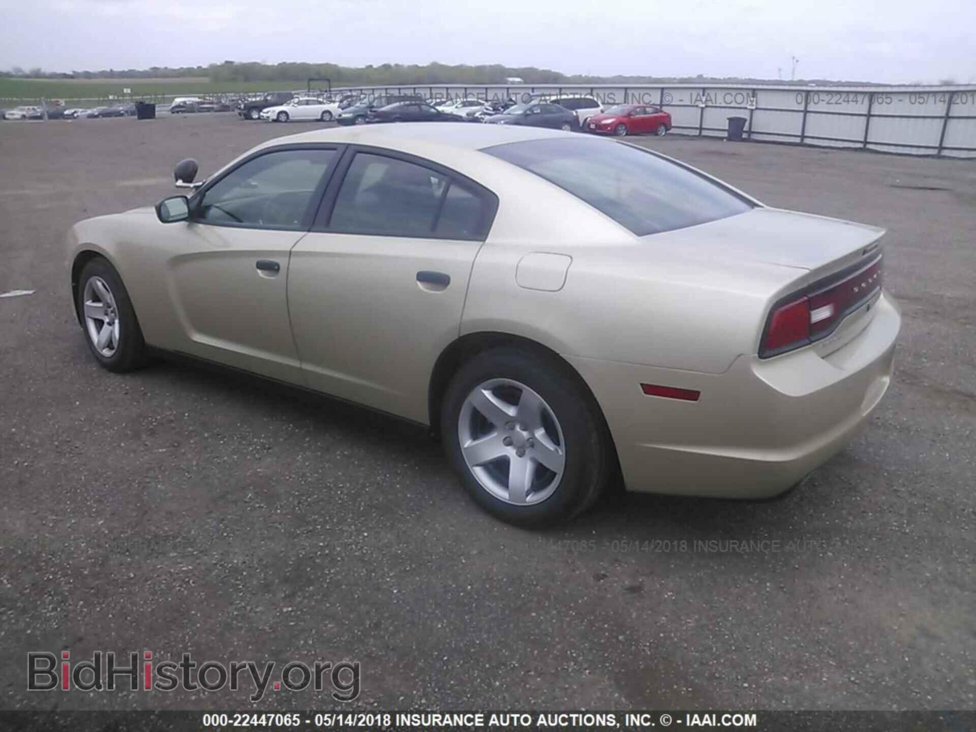 2013 Dodge Charger - VIN: 2C3CDXATXDH692955 - Photo 3