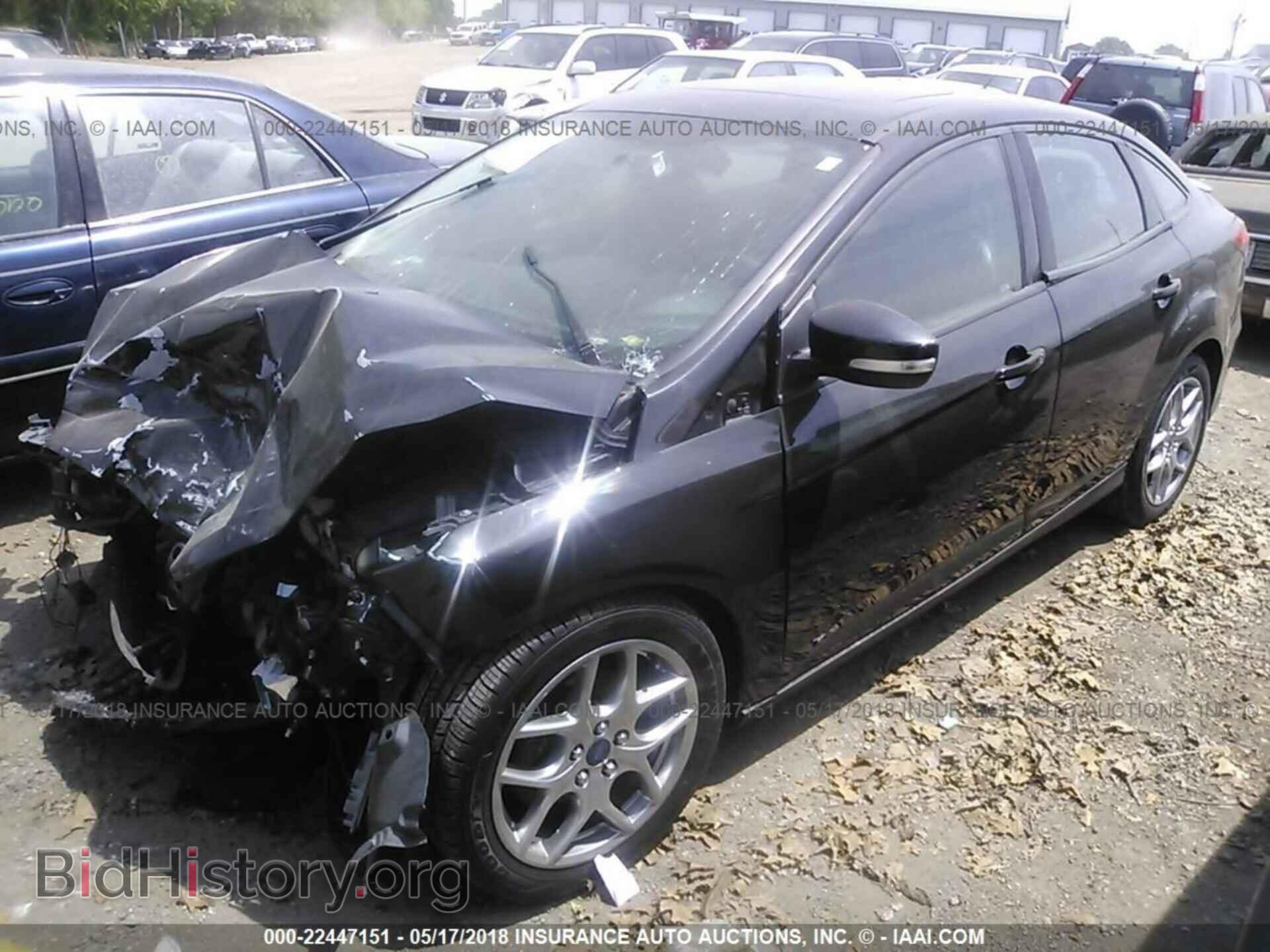 2015 Ford Focus - VIN: 1FADP3F26FL283671 - Photo 2