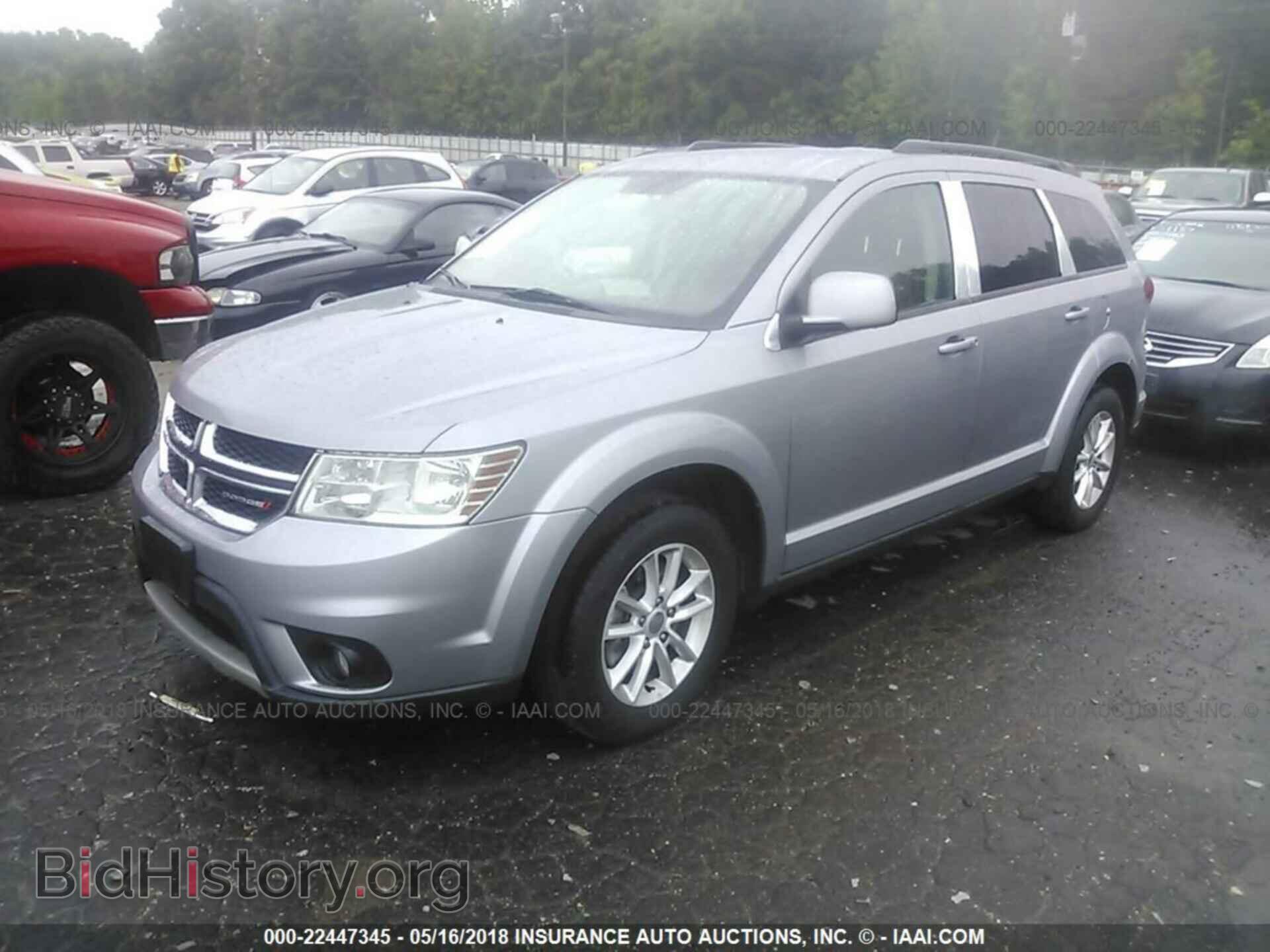 2016 Dodge Journey - VIN: 3C4PDCBG4GT157266 - Фото 2