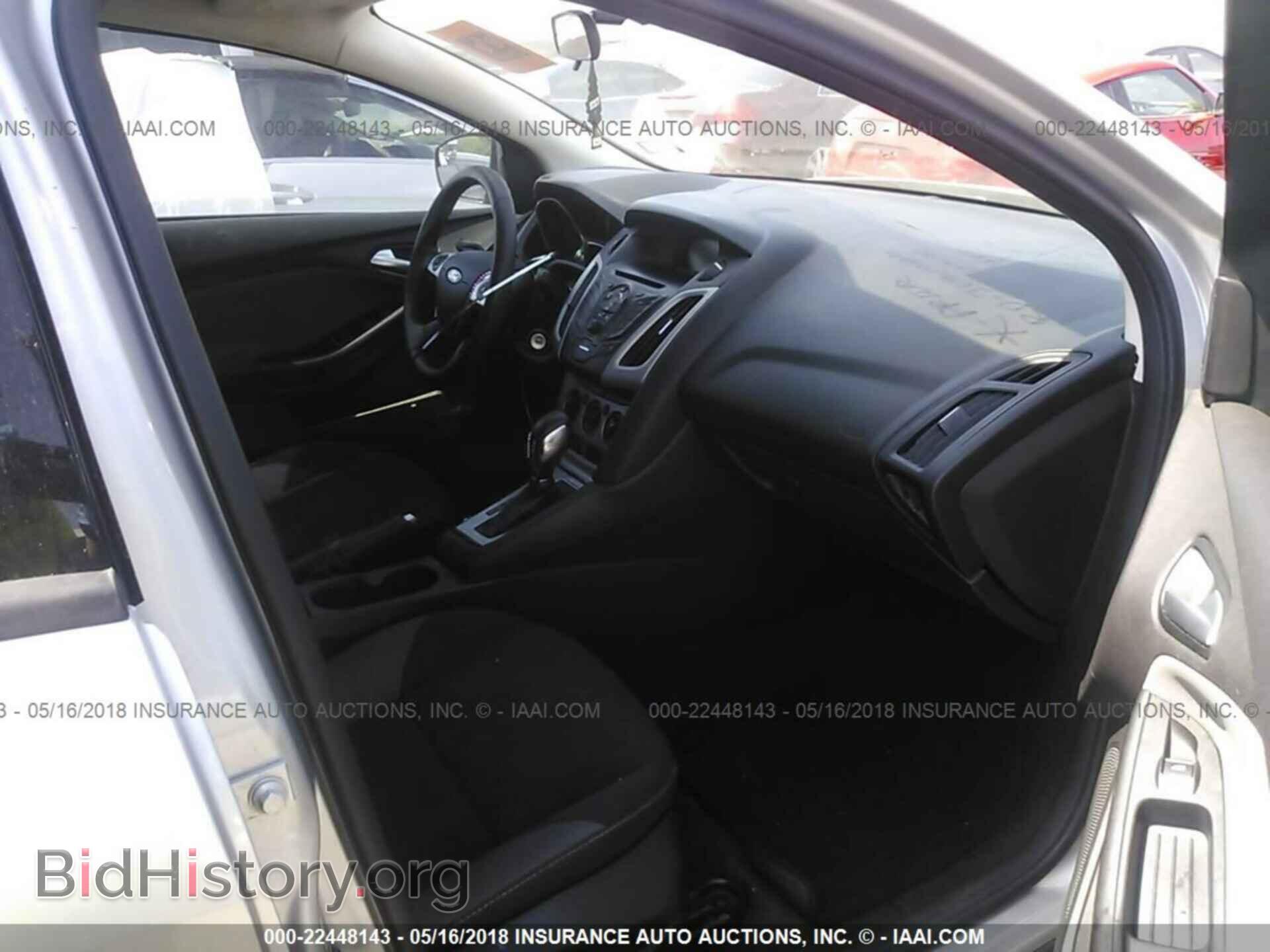 2013 Ford Focus - VIN: 1FADP3F22DL343376 - Photo 5