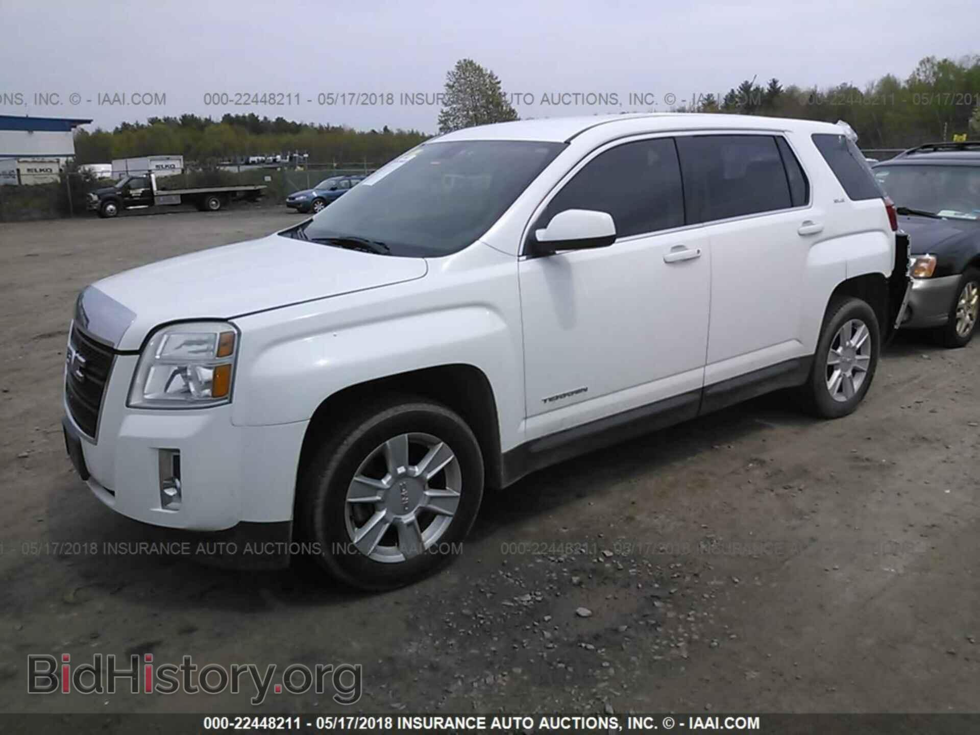 2011 Gmc Terrain - VIN: 2CTFLREC2B6410144 - Photo 2