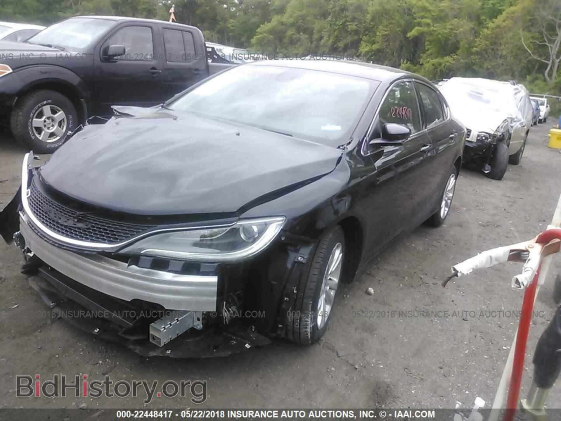 2016 Chrysler 200 - VIN: 1C3CCCAB7GN102046 - Photo 2