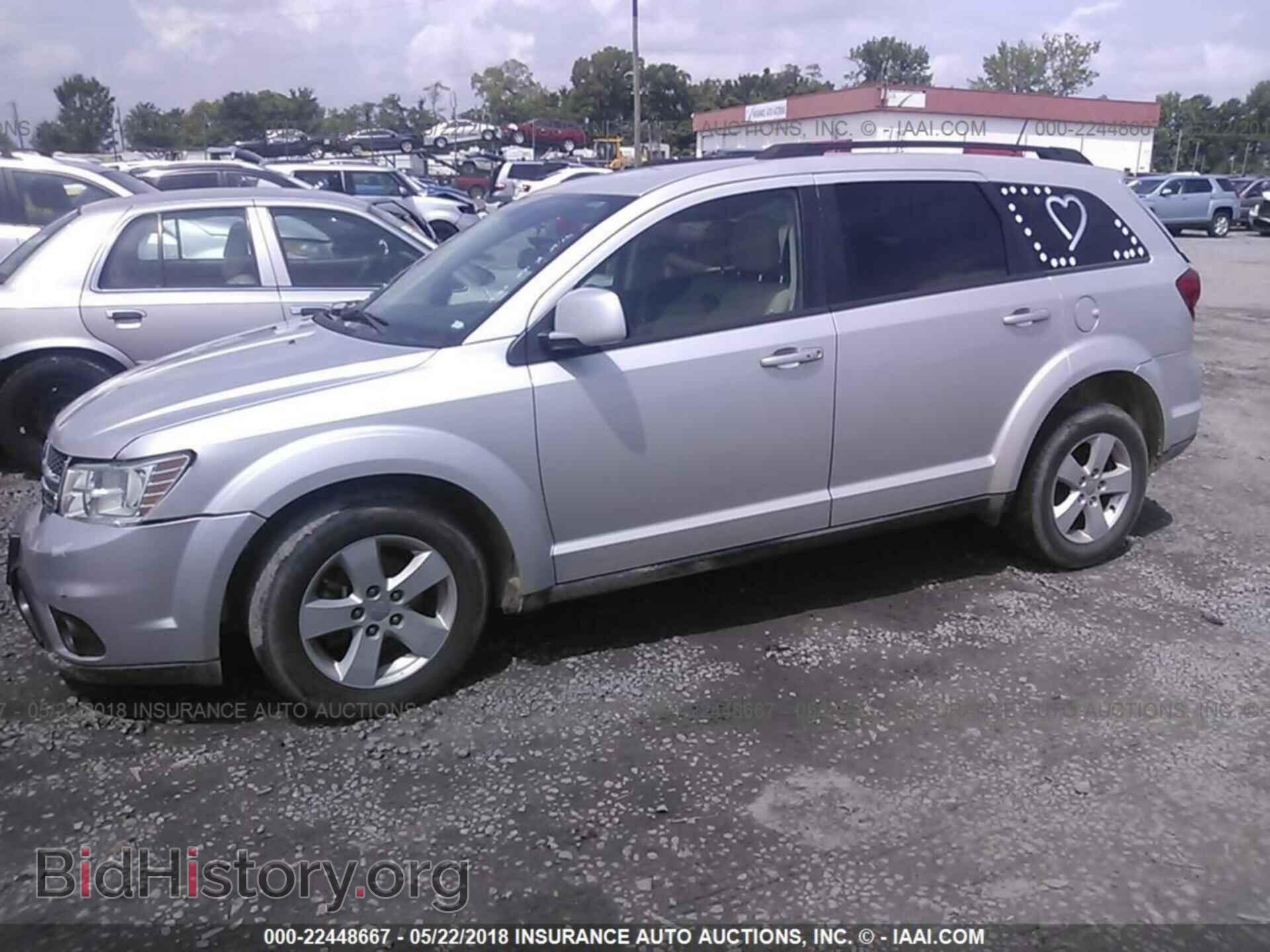 2012 Dodge Journey - VIN: 3C4PDCBG2CT142789 - Photo 2
