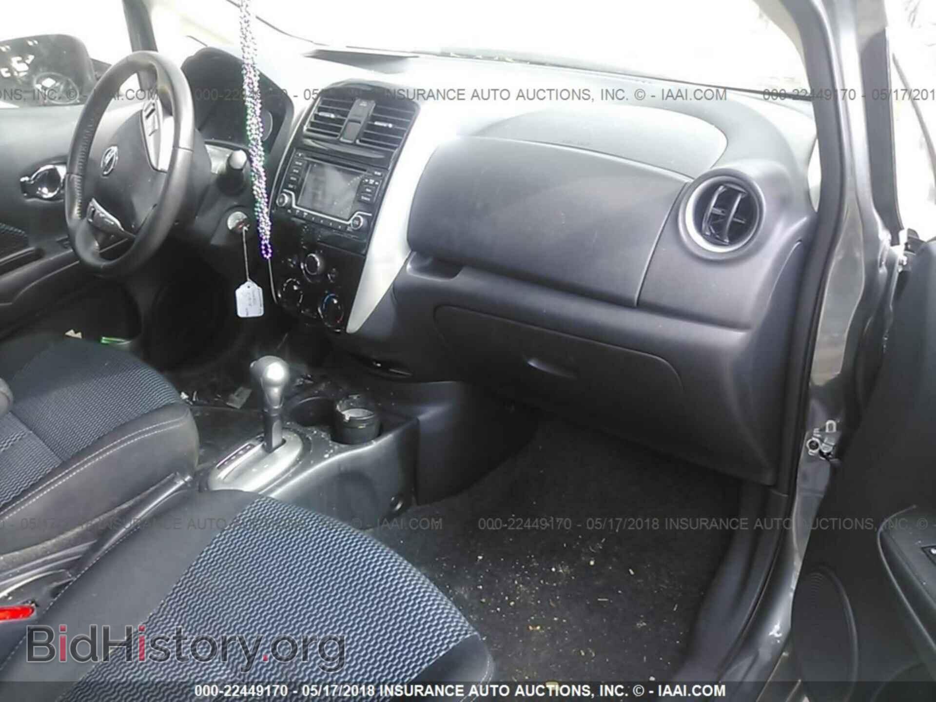 2016 Nissan Versa note - VIN: 3N1CE2CP9GL380359 - Photo 5