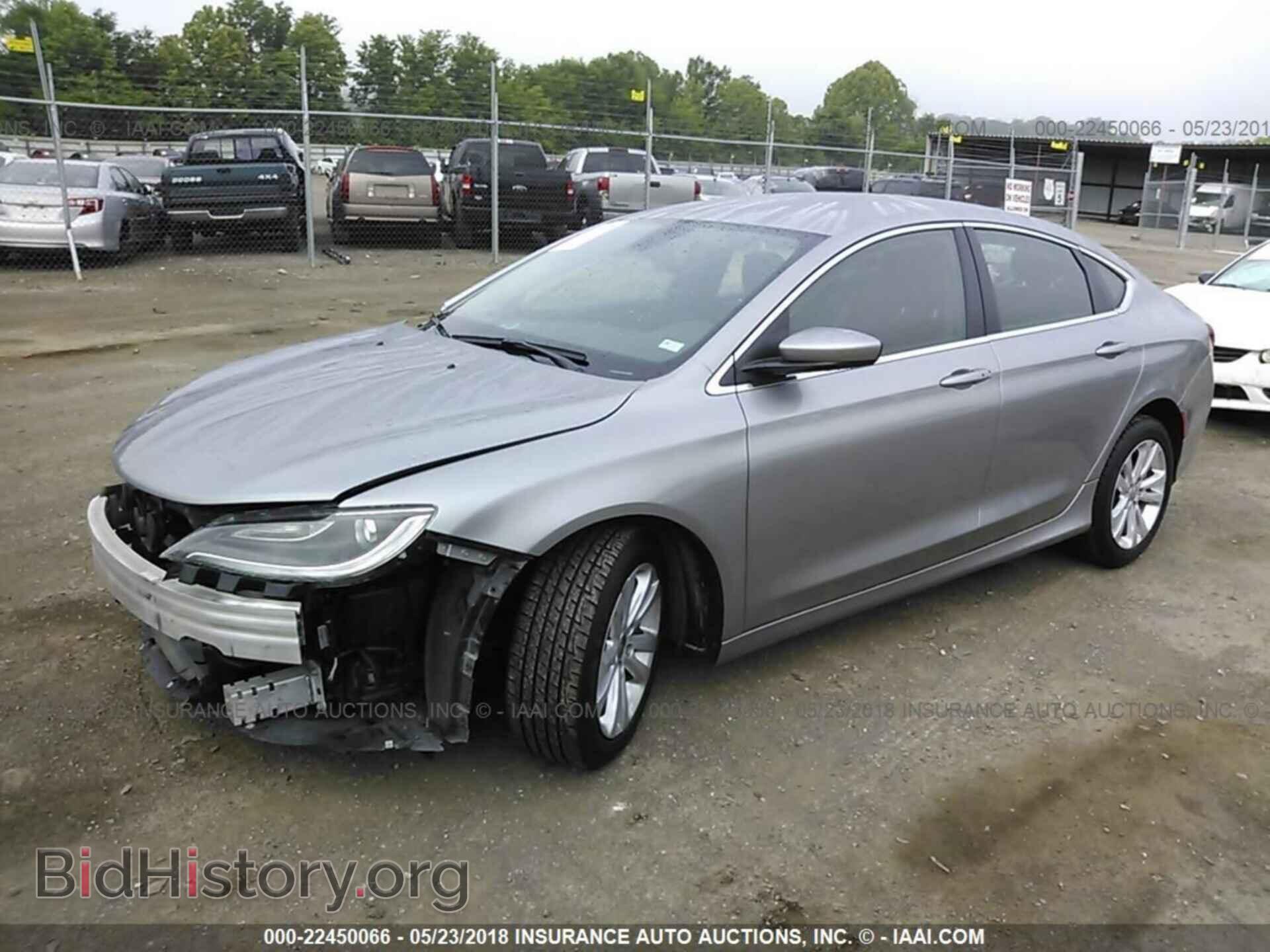 2016 Chrysler 200 - VIN: 1C3CCCABXGN136370 - Photo 2