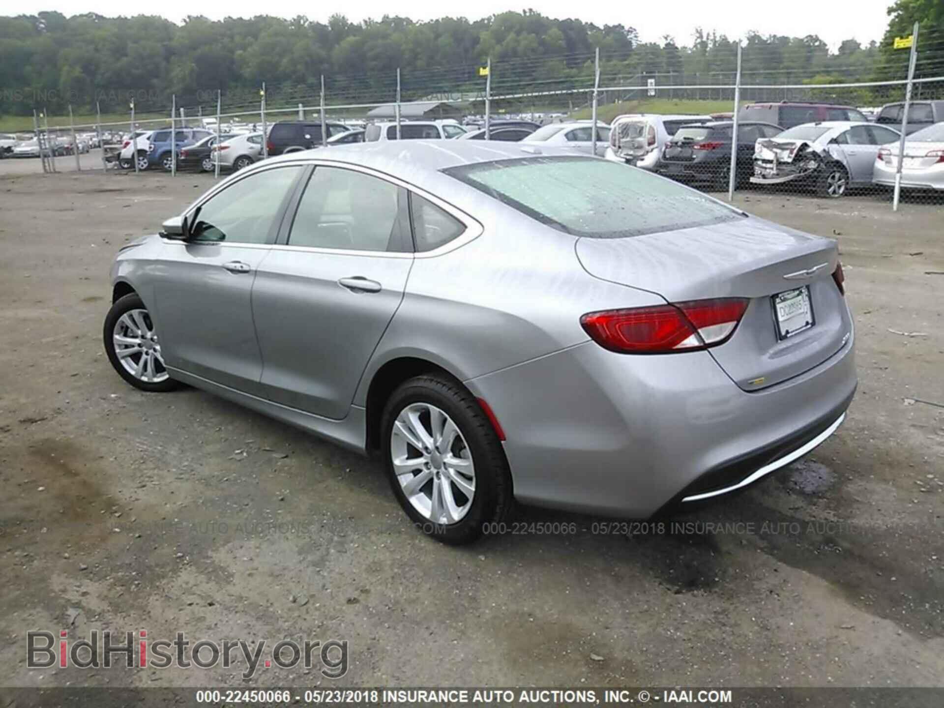 2016 Chrysler 200 - VIN: 1C3CCCABXGN136370 - Photo 3