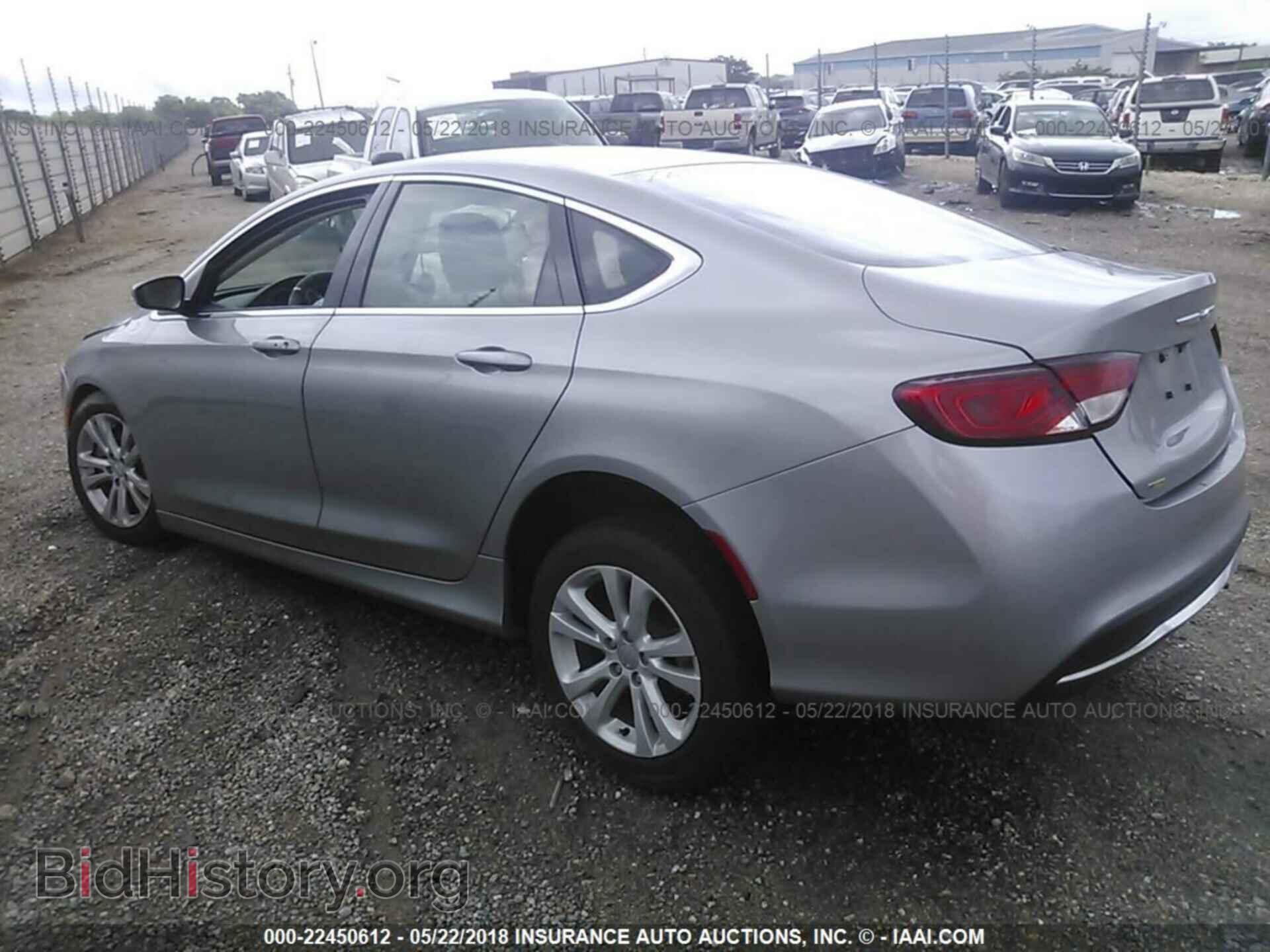2016 Chrysler 200 - VIN: 1C3CCCAB8GN163972 - Photo 3