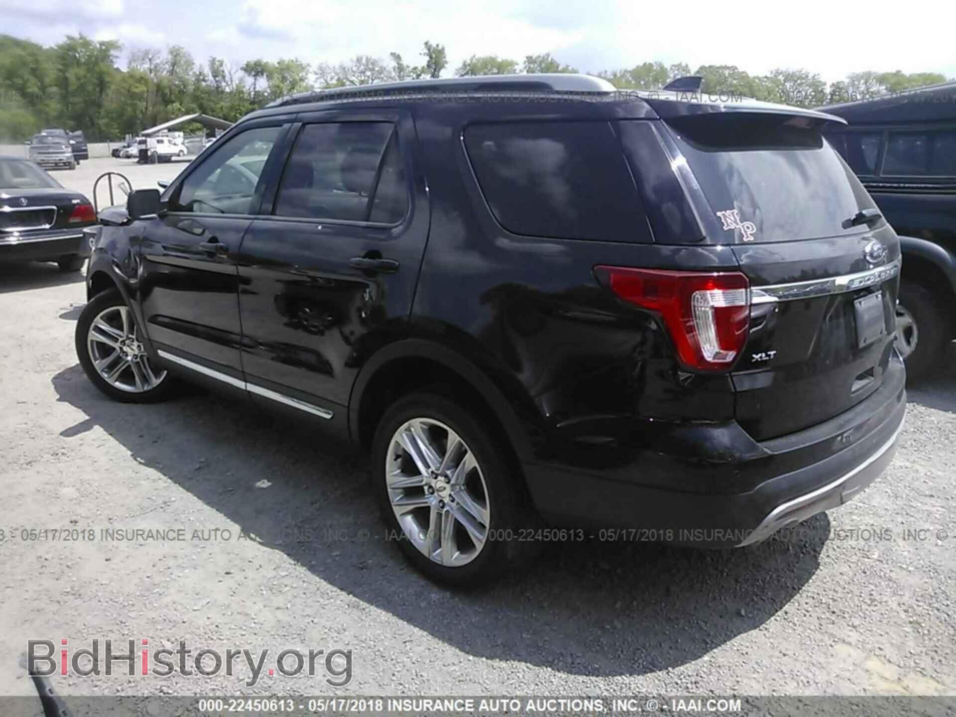 2017 Ford Explorer - VIN: 1FM5K8D85HGB77639 - Photo 3
