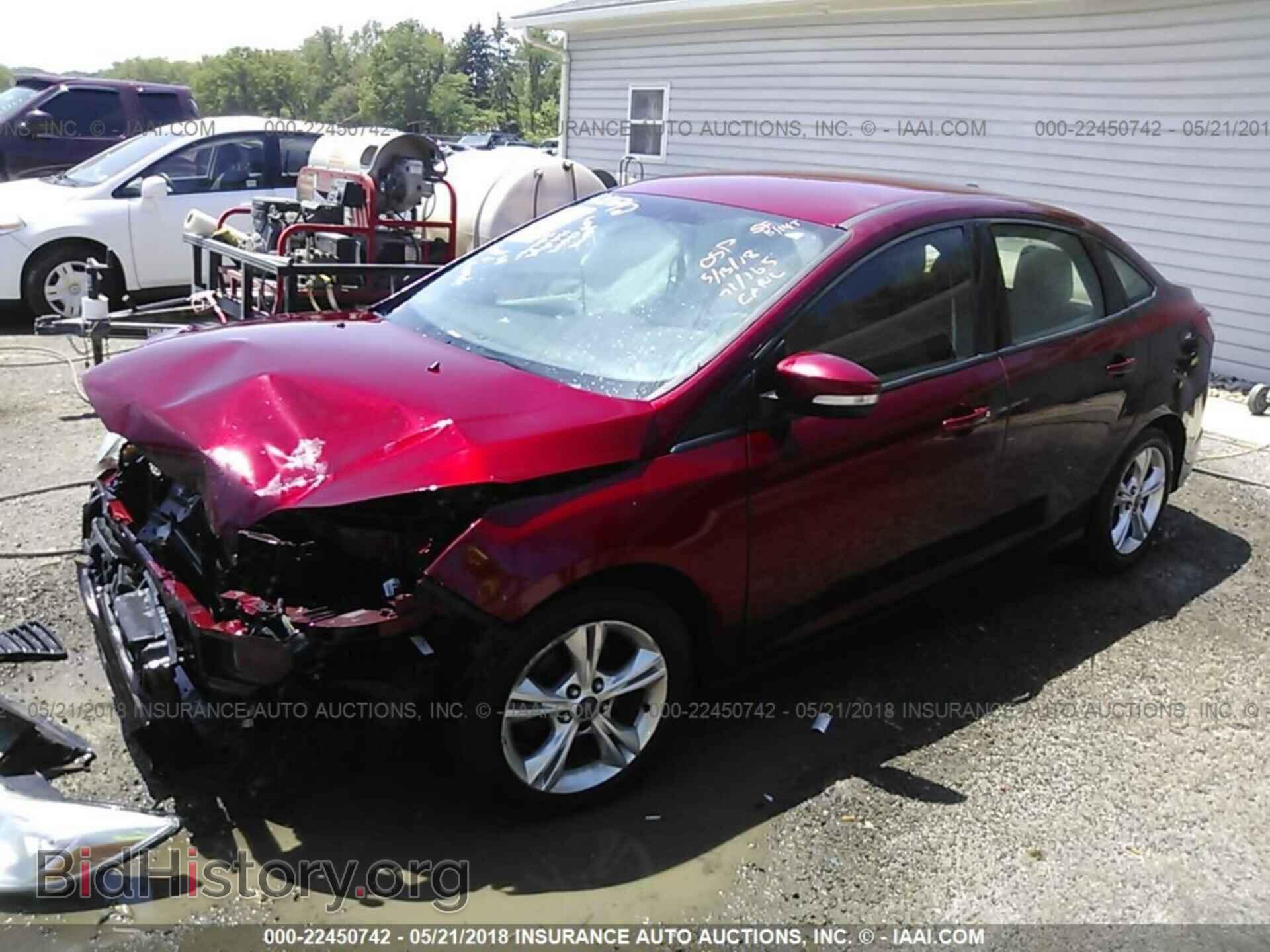 2013 Ford Focus - VIN: 1FADP3F26DL199525 - Photo 2