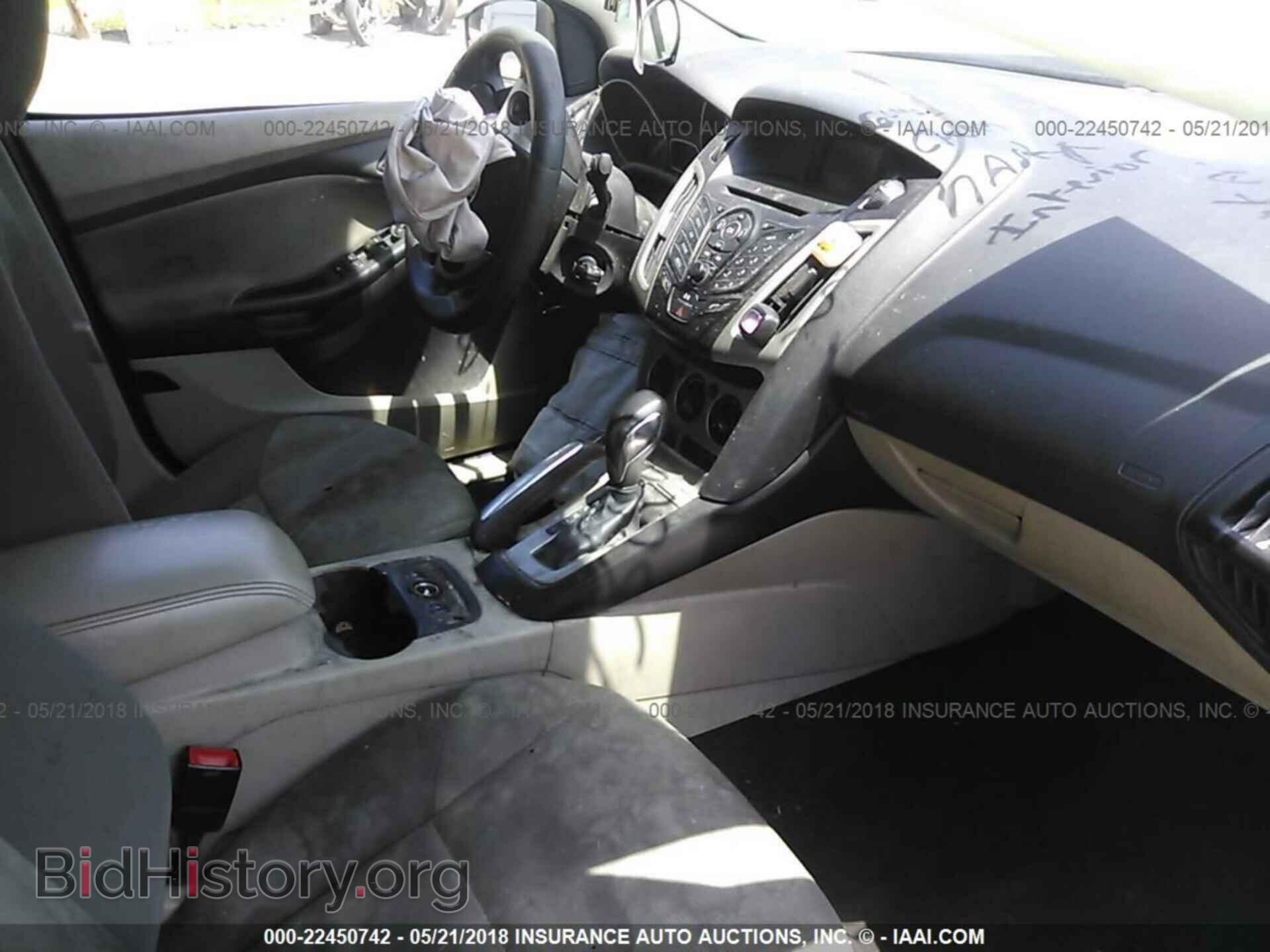 2013 Ford Focus - VIN: 1FADP3F26DL199525 - Photo 5