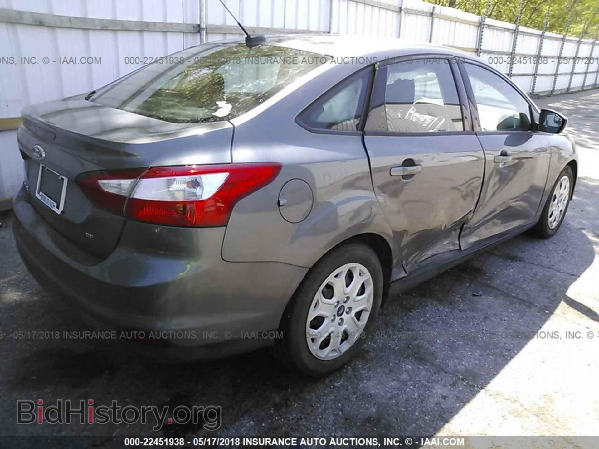 2012 Ford Focus - VIN: 1FAHP3F23CL340101 - Фото 4