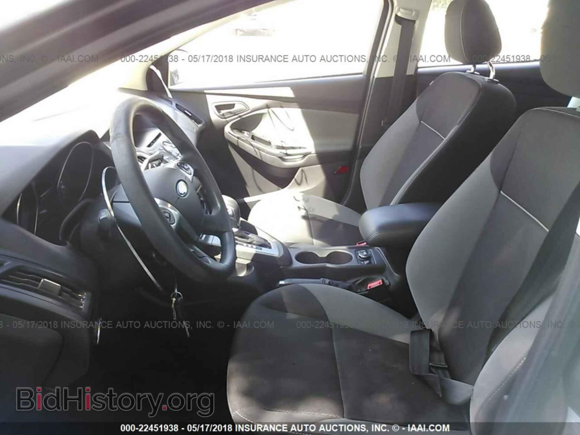 2012 Ford Focus - VIN: 1FAHP3F23CL340101 - Фото 5