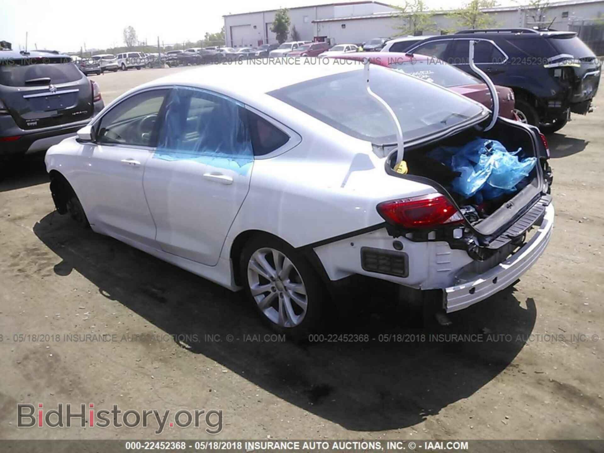 2016 Chrysler 200 - VIN: 1C3CCCAB4GN131648 - Фото 3