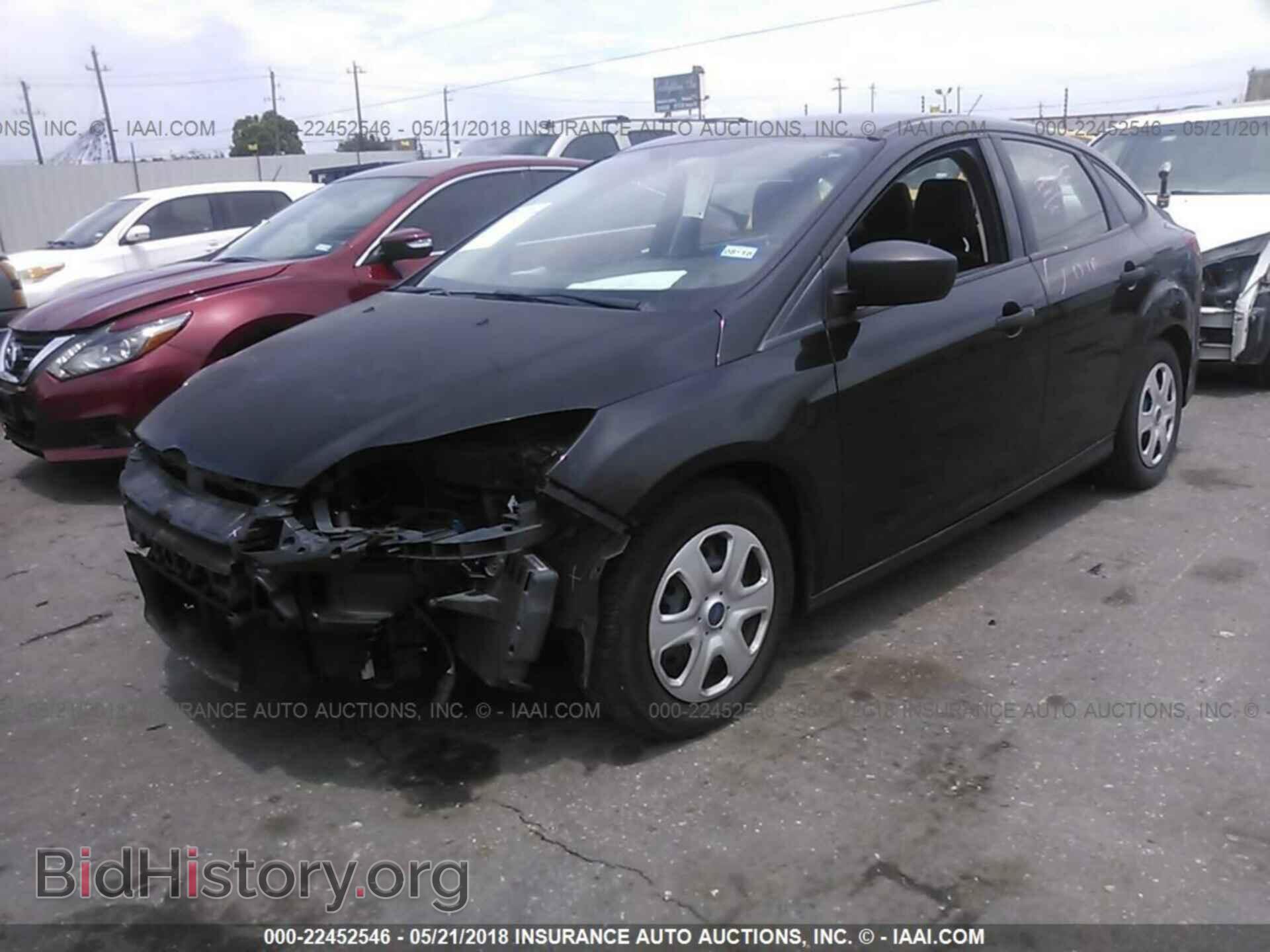 2012 Ford Focus - VIN: 1FAHP3E29CL434999 - Photo 2