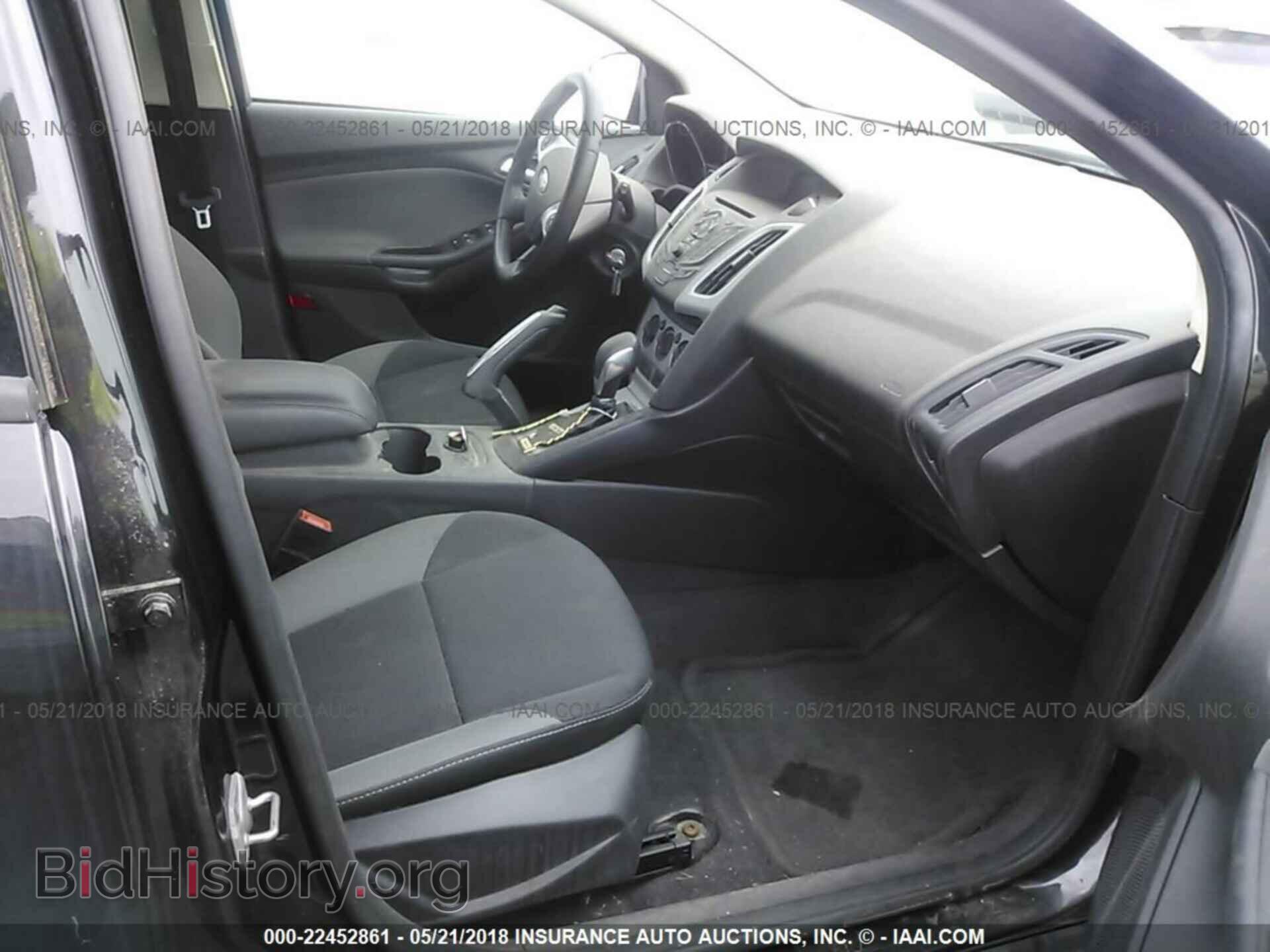 2014 Ford Focus - VIN: 1FADP3K26EL100676 - Фото 5