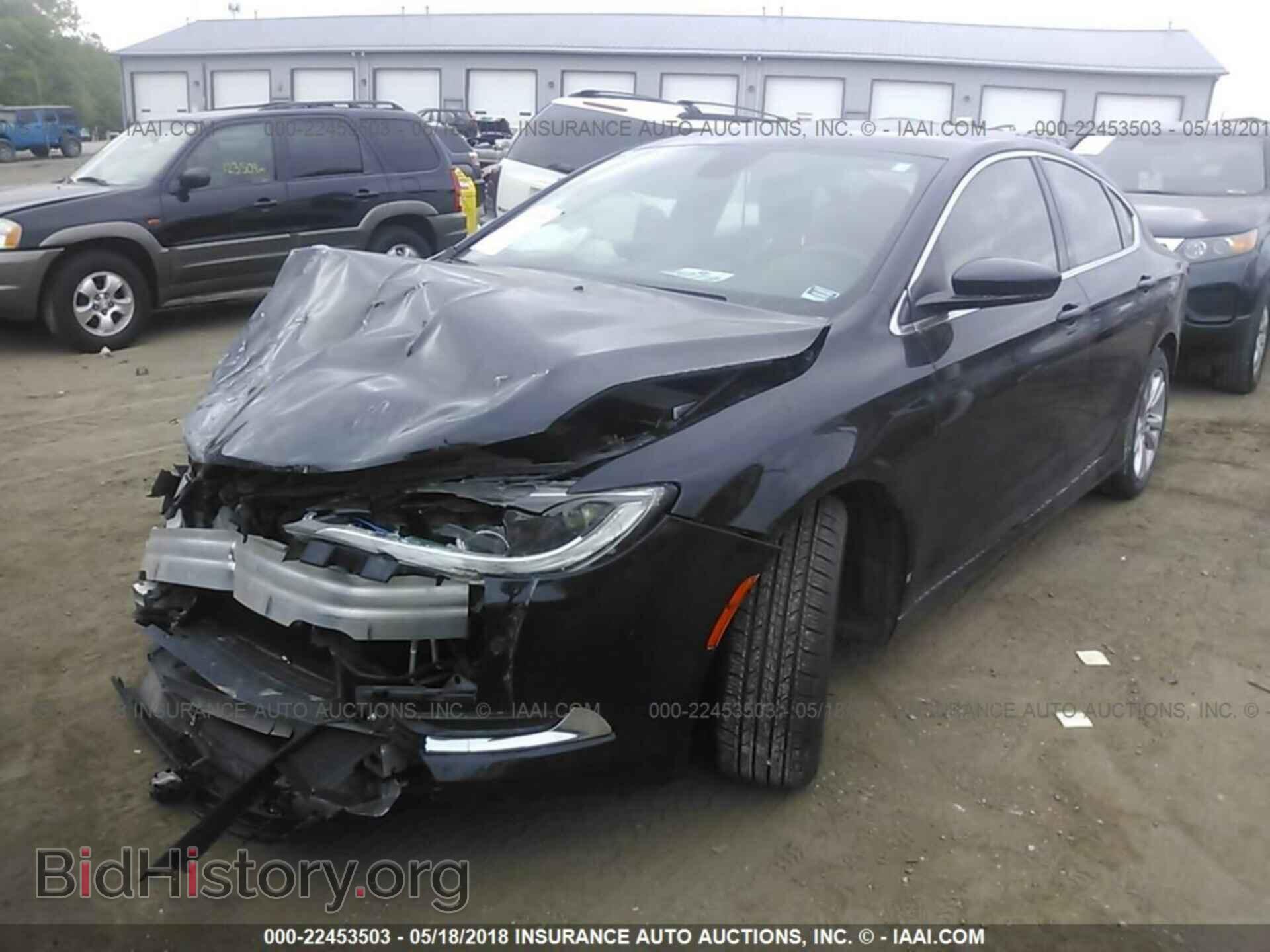 2015 Chrysler 200 - VIN: 1C3CCCAB8FN723231 - Фото 2