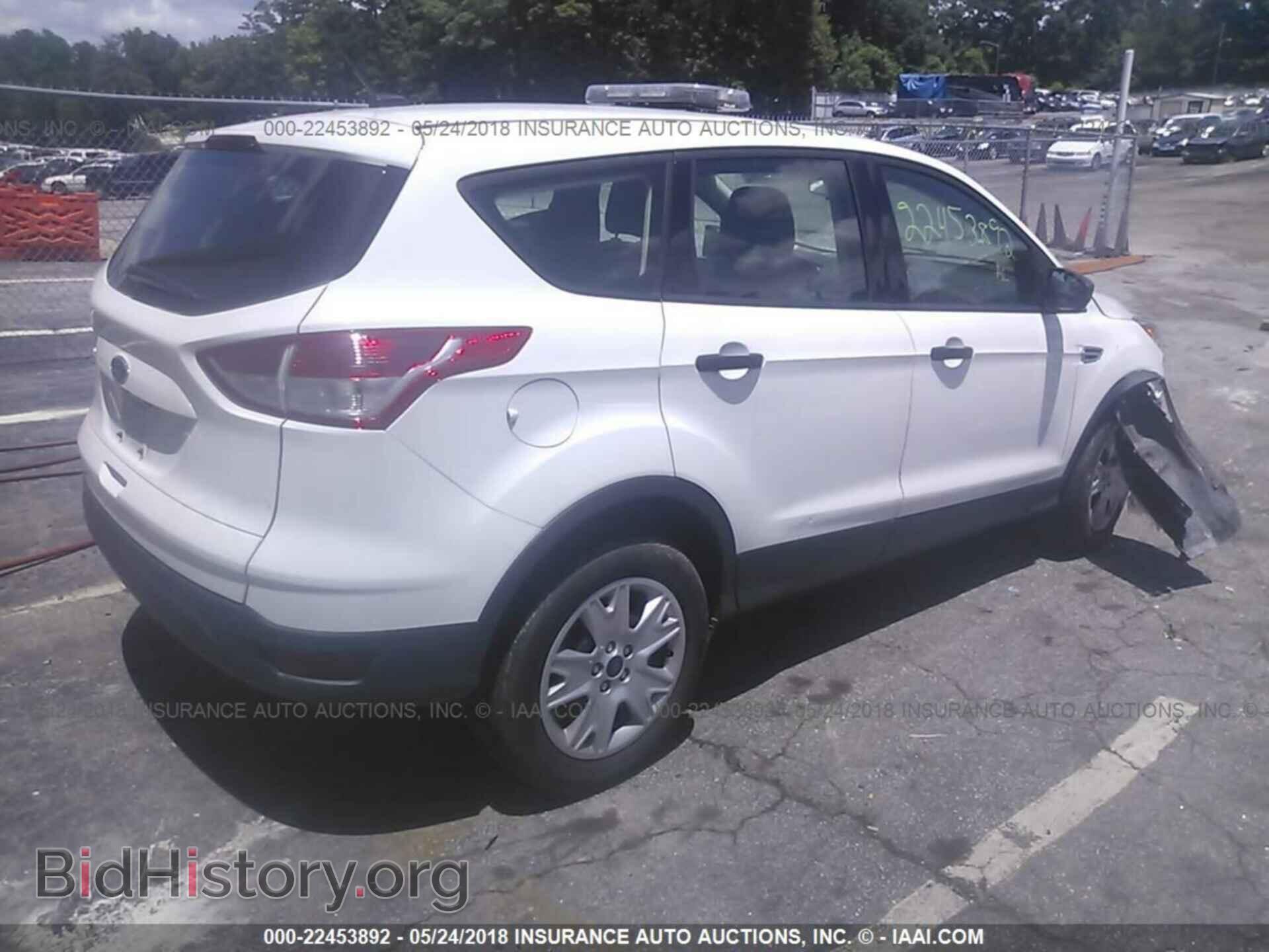 2014 Ford Escape - VIN: 1FMCU0F76EUD25611 - Photo 4