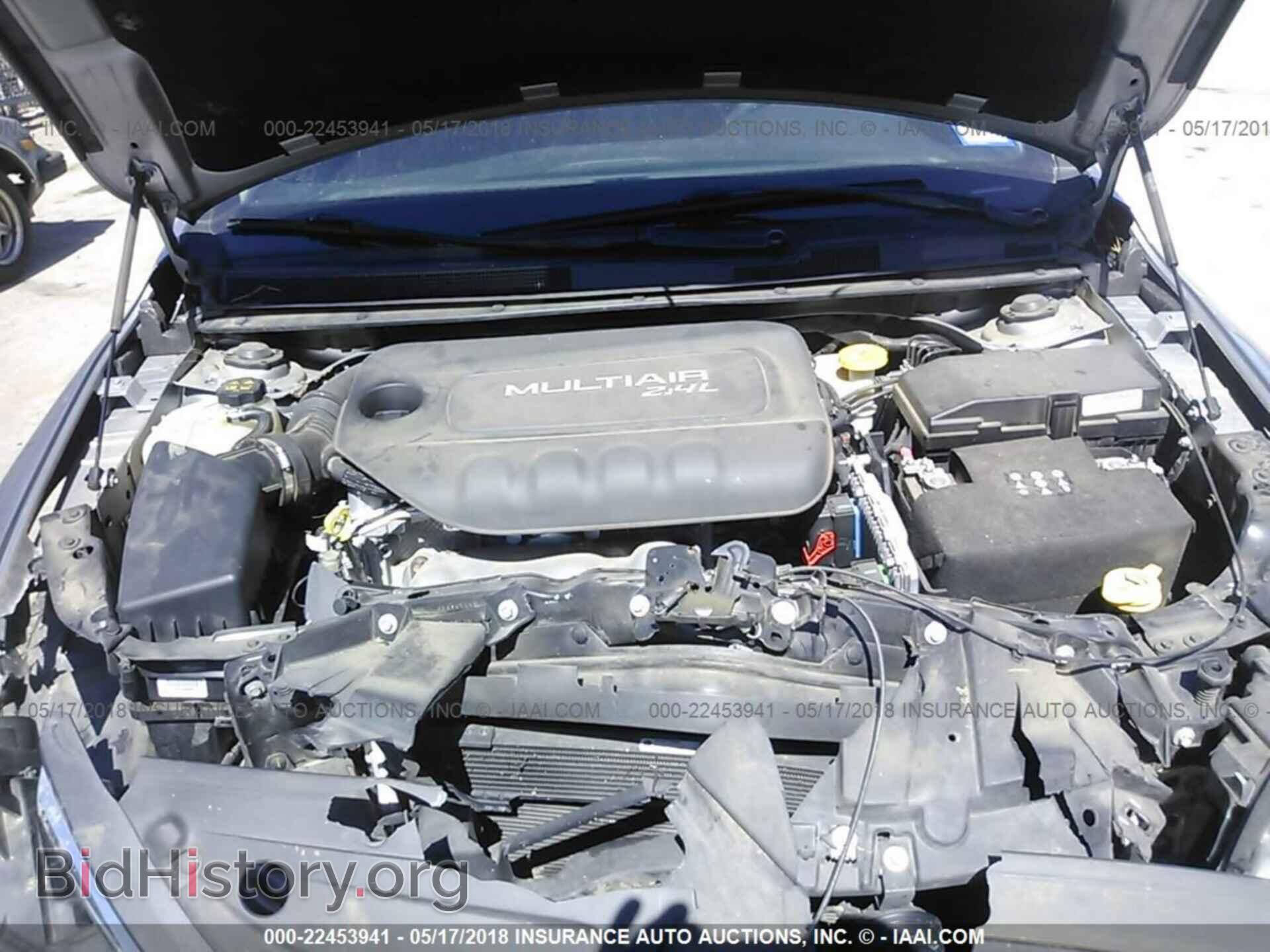 2015 Chrysler 200 - VIN: 1C3CCCAB8FN529623 - Photo 10