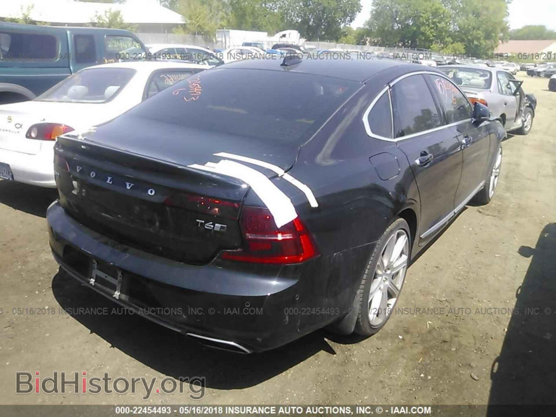 2017 Volvo S90 - VIN: YV1A22ML9H1013375 - Фото 4
