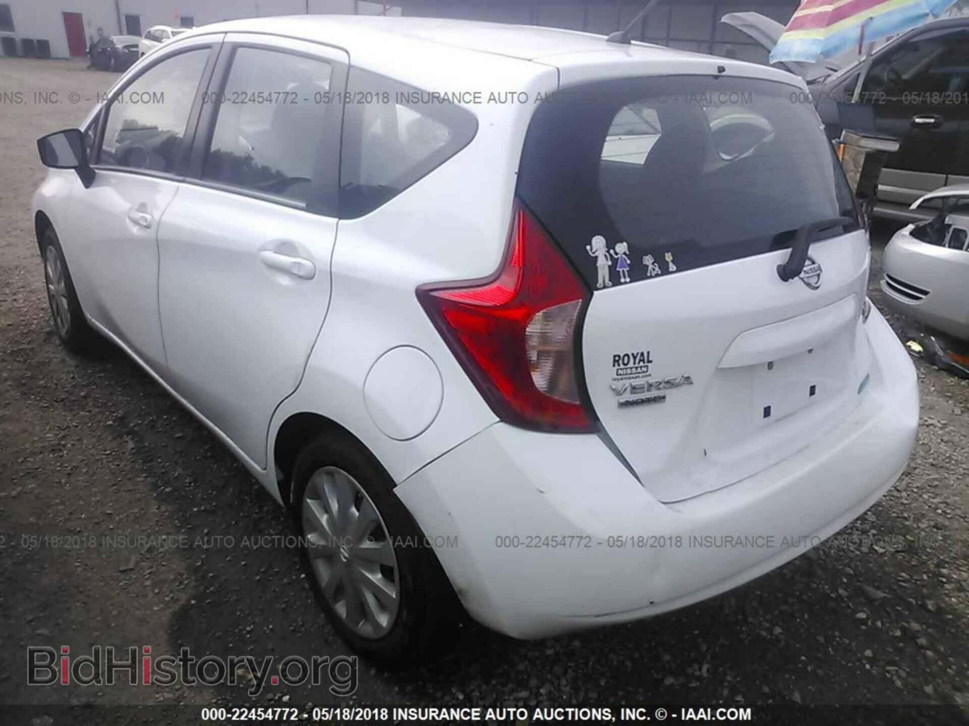 2015 Nissan Versa note - VIN: 3N1CE2CP7FL443960 - Фото 3