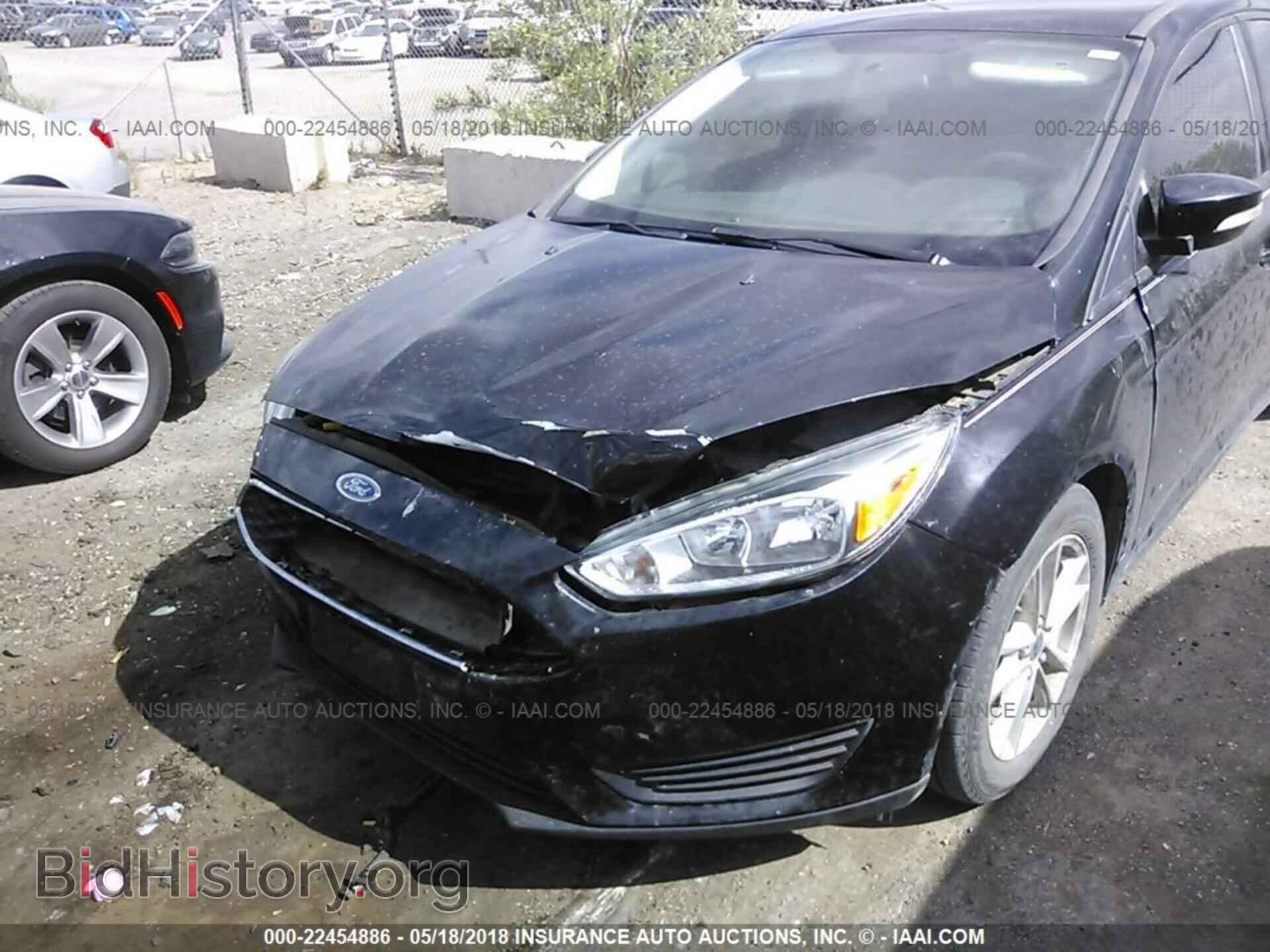 2015 Ford Focus - VIN: 1FADP3F22FL240994 - Photo 6