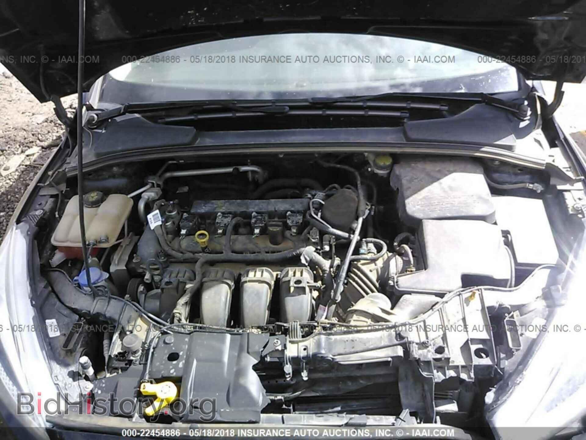 2015 Ford Focus - VIN: 1FADP3F22FL240994 - Photo 10