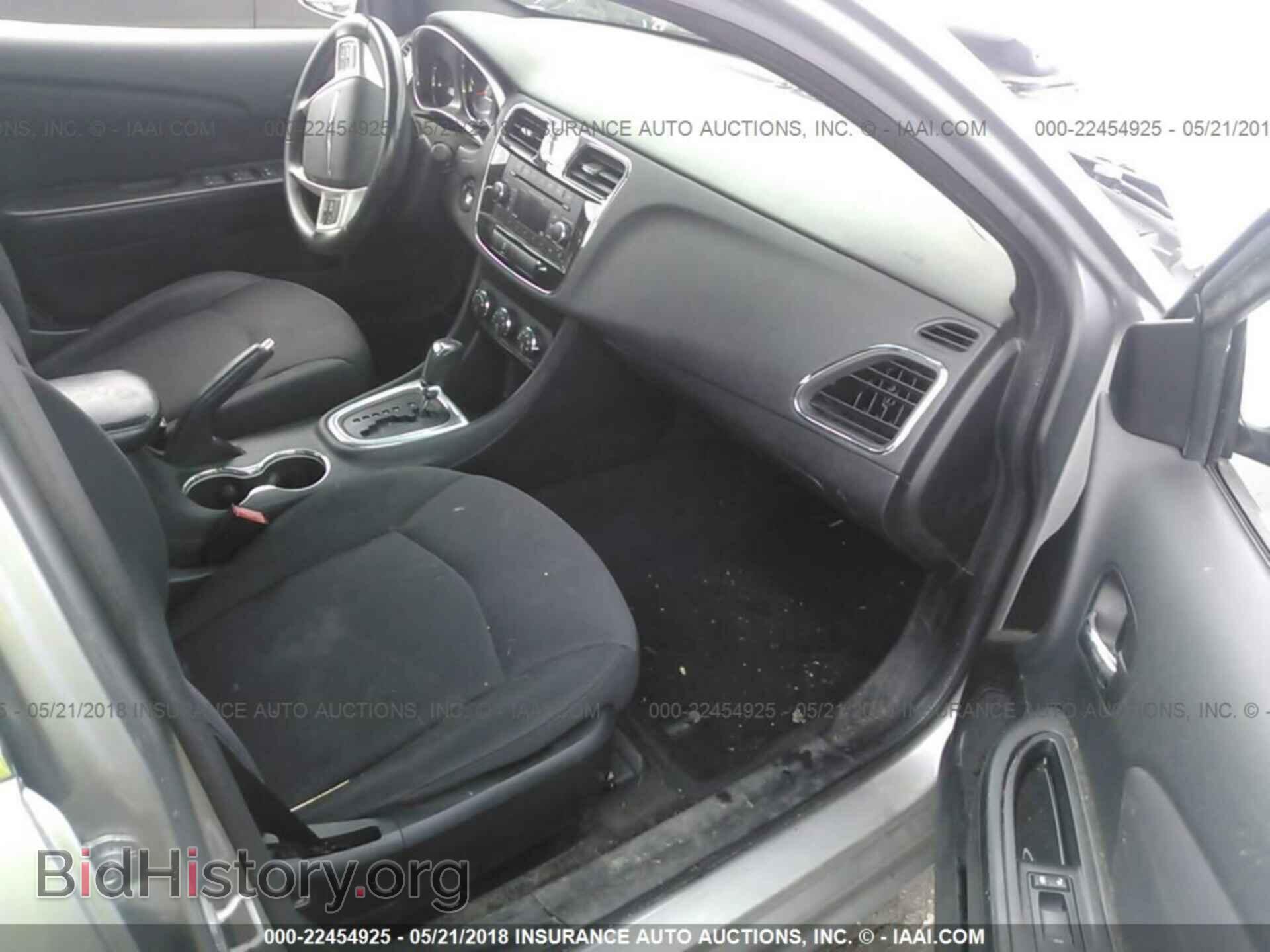 2013 Chrysler 200 - VIN: 1C3CCBBB7DN656269 - Photo 5