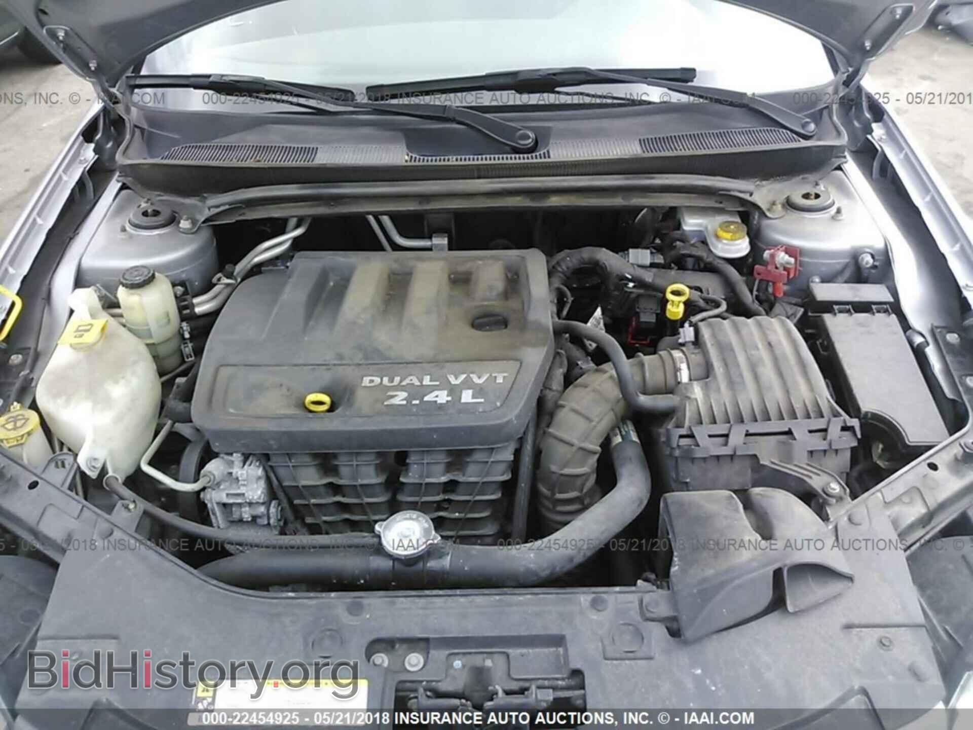 2013 Chrysler 200 - VIN: 1C3CCBBB7DN656269 - Photo 10