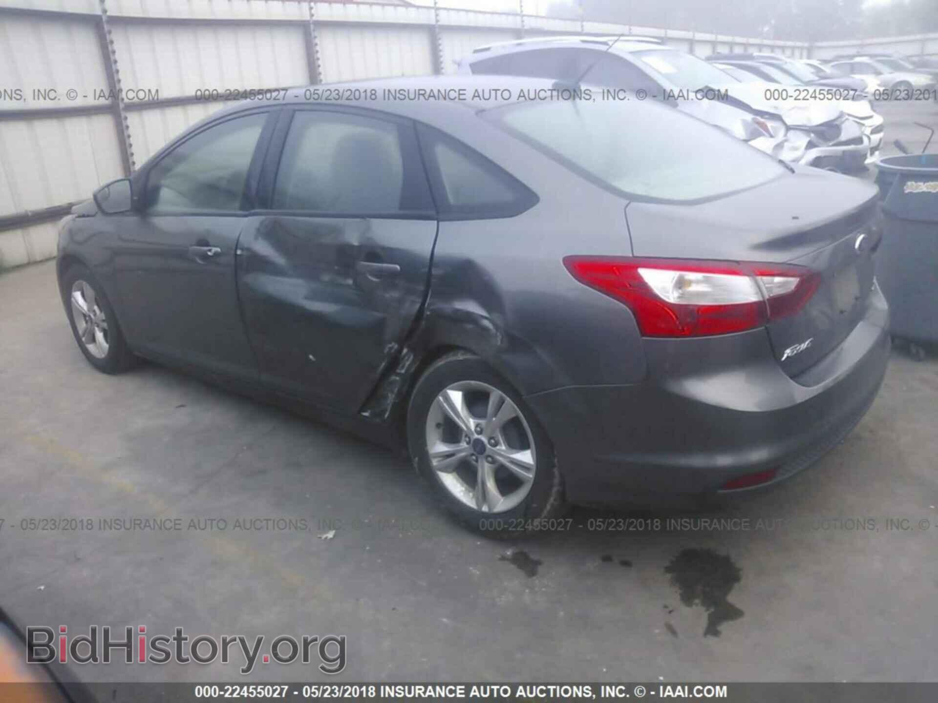 2014 Ford Focus - VIN: 1FADP3F24EL121567 - Фото 3