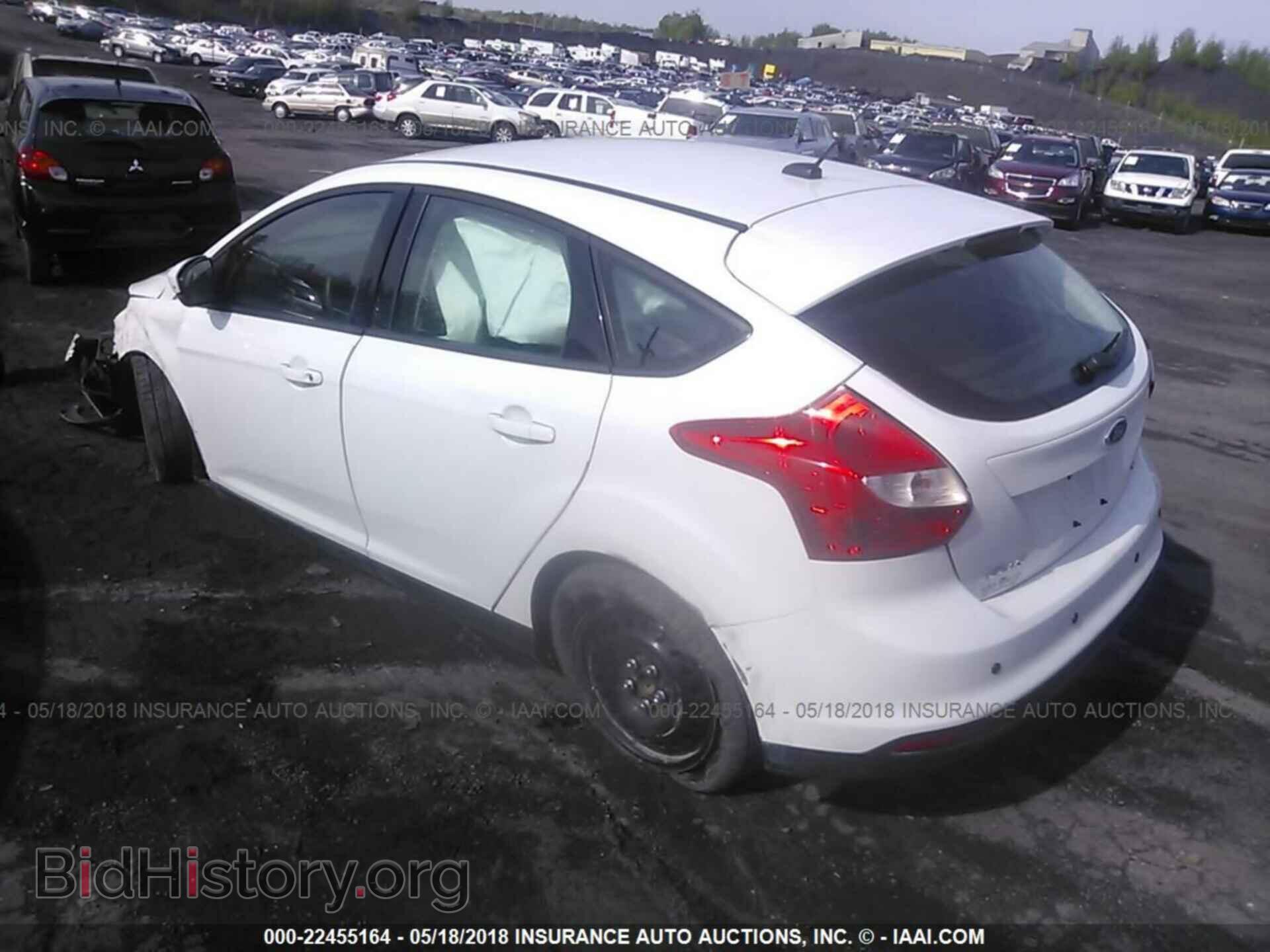 2012 Ford Focus - VIN: 1FAHP3K20CL190938 - Photo 3