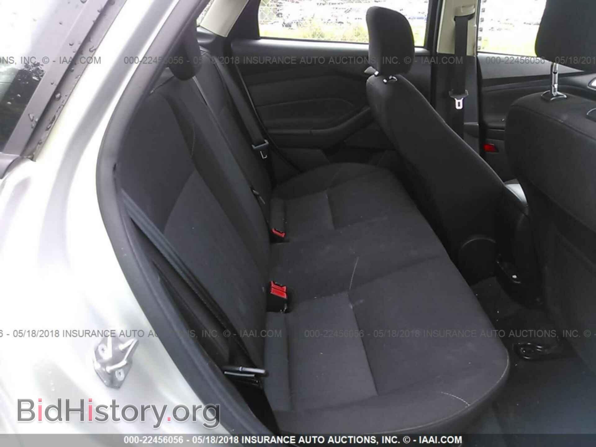 2015 Ford Focus - VIN: 1FADP3F22FL206814 - Photo 8