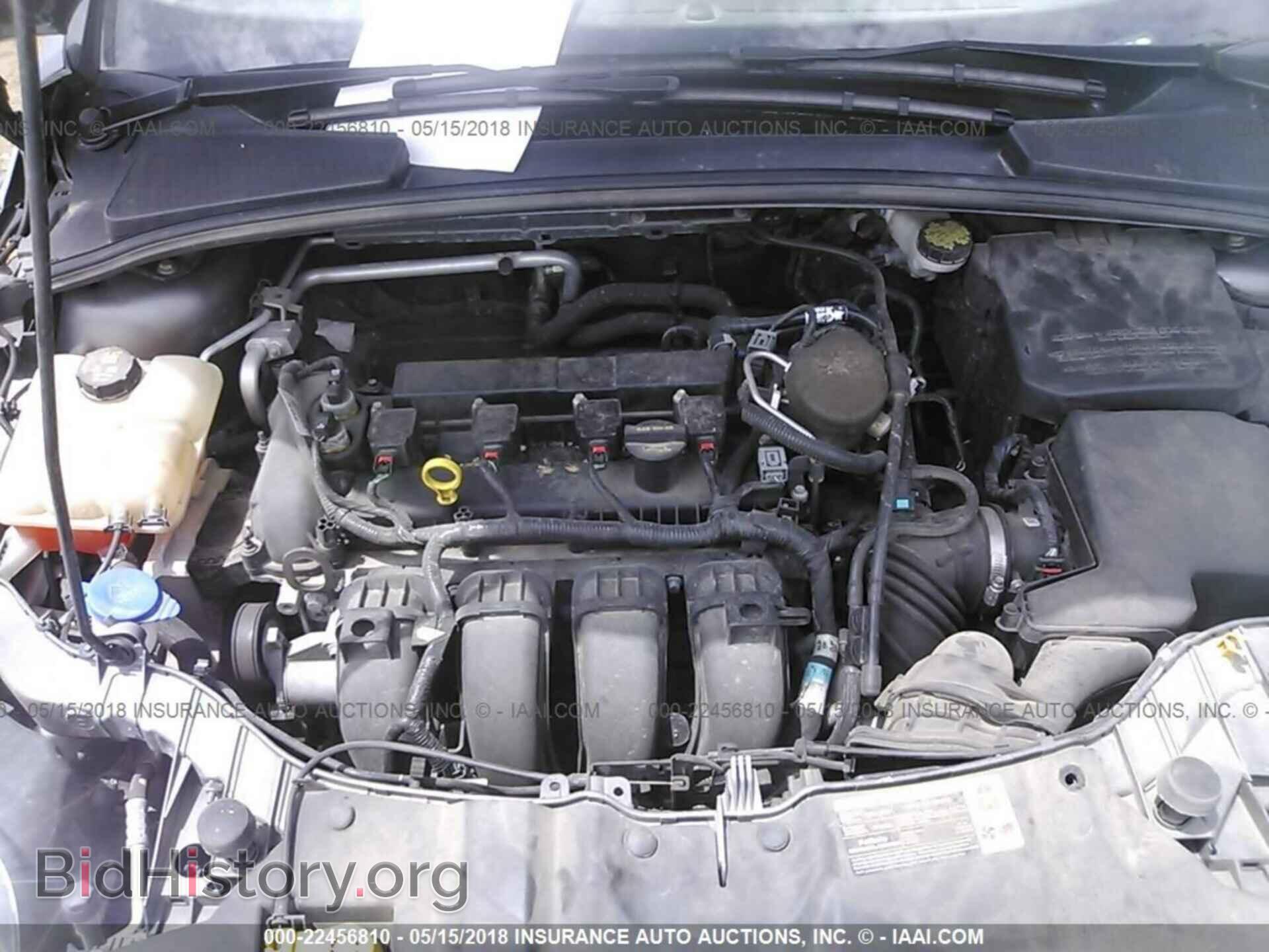 2014 Ford Focus - VIN: 1FADP3F26EL174805 - Photo 10