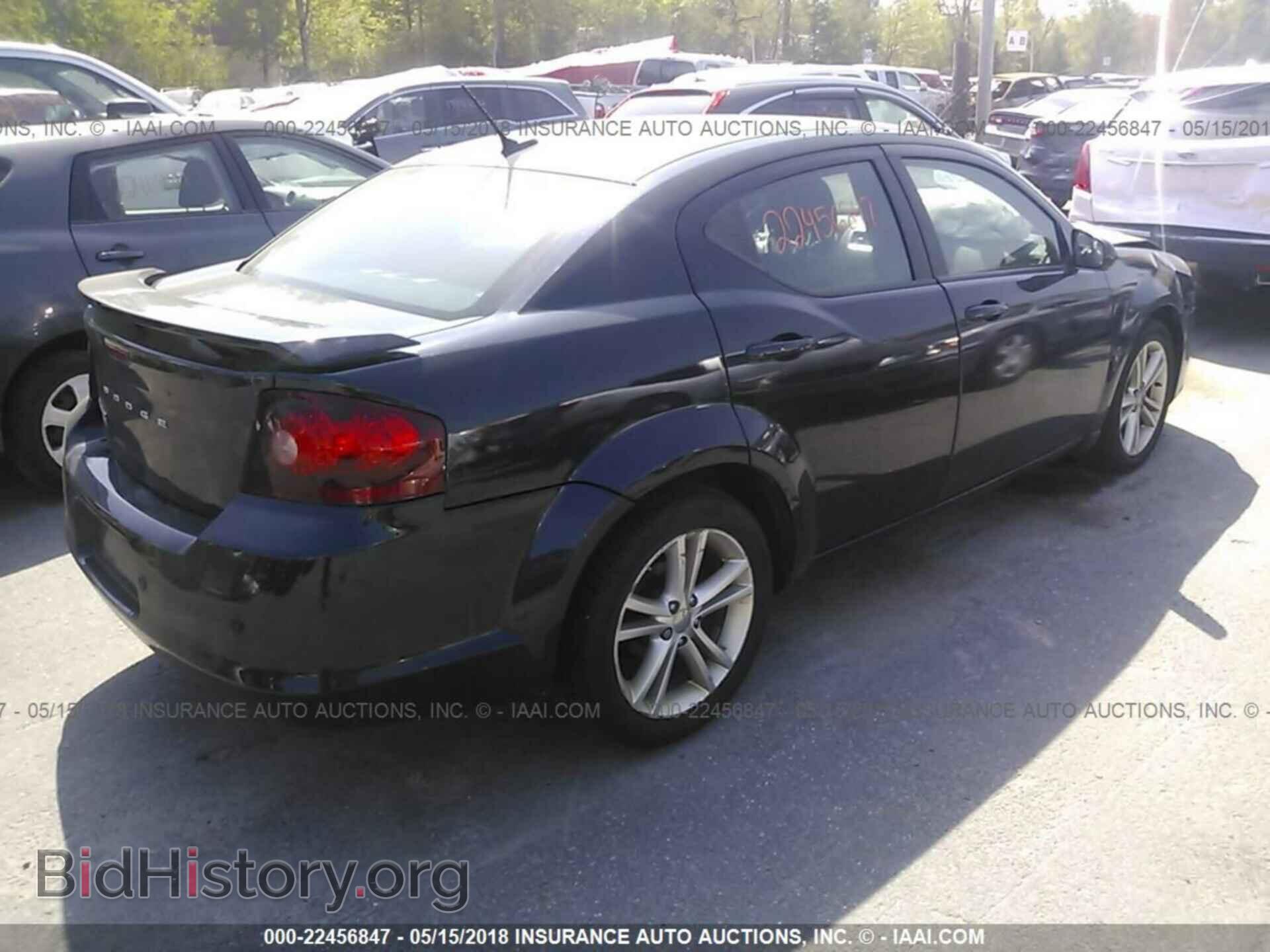 2012 Dodge Avenger - VIN: 1C3CDZEG9CN122928 - Photo 4