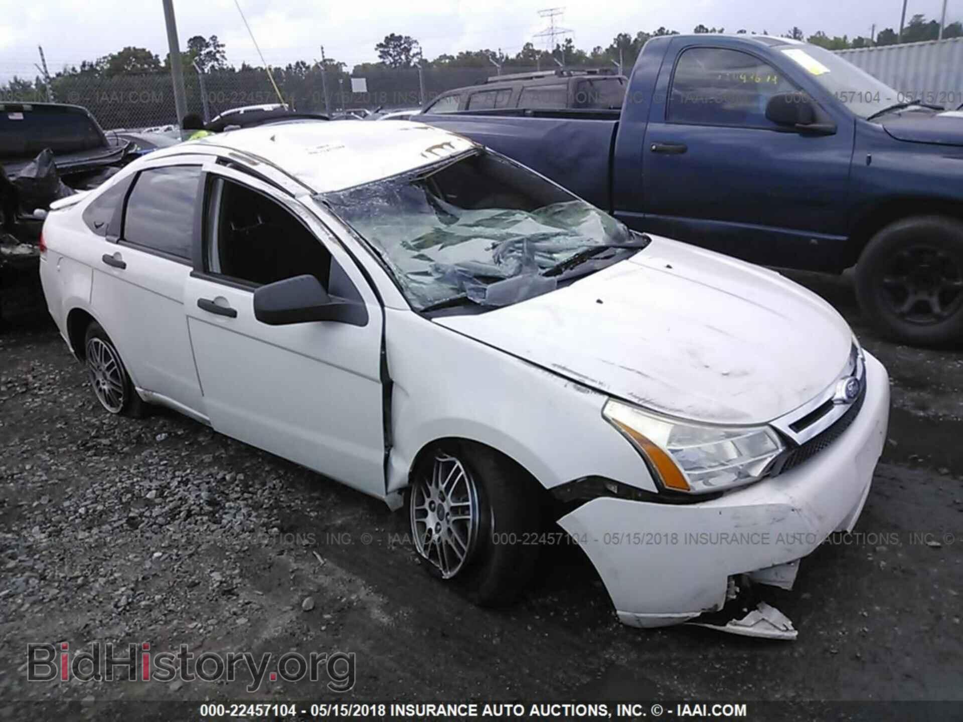 Photo 1FAHP3FN2BW129155 - Ford Focus 2011